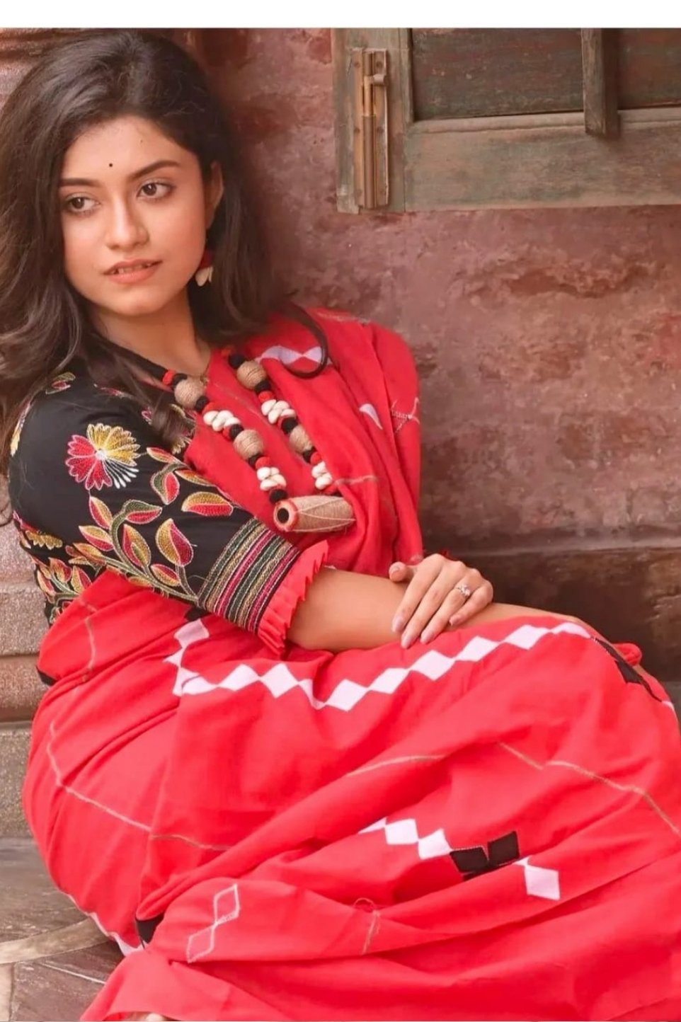 Buy MySilkLove Rust Red Cotton Applique Saree Online