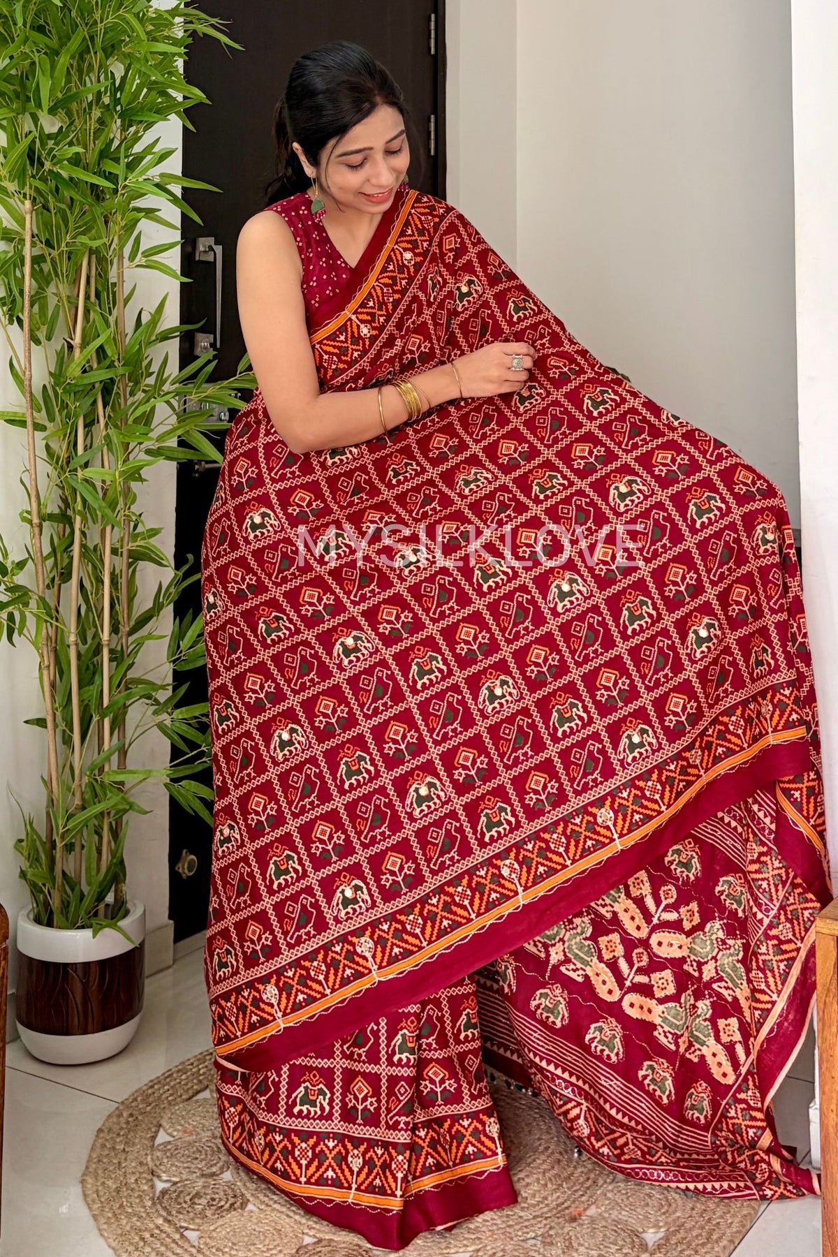 Buy MySilkLove Cherry Red Patola Embroidery Small Mirror Work Handloom Saree Online