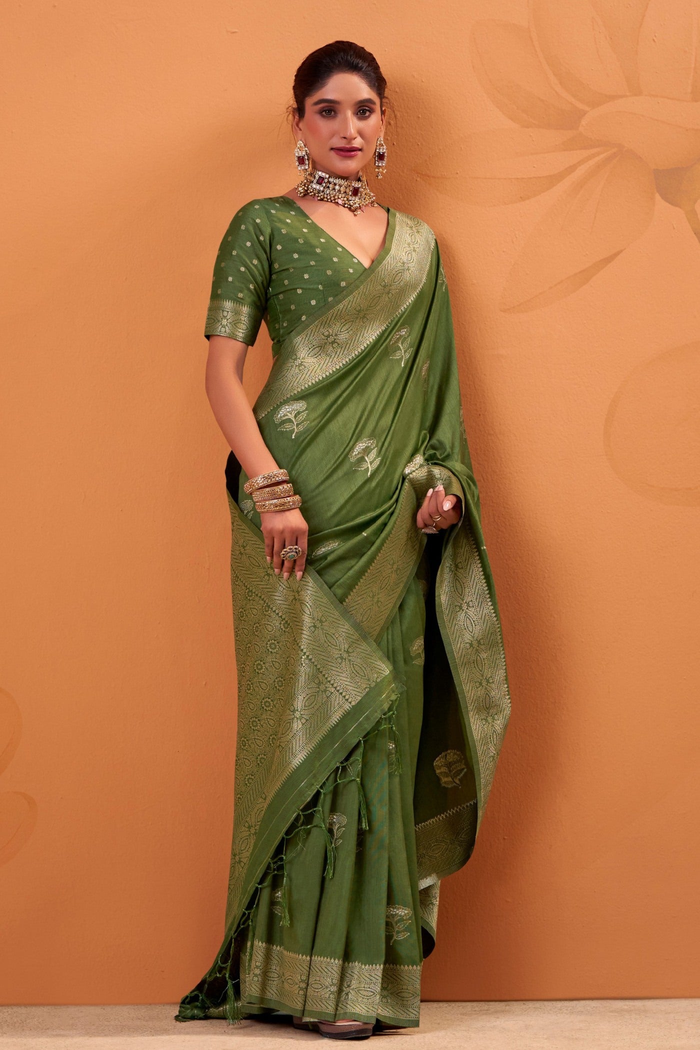 Buy MySilkLove Moss Green Tussar Handloom Silk Saree Online
