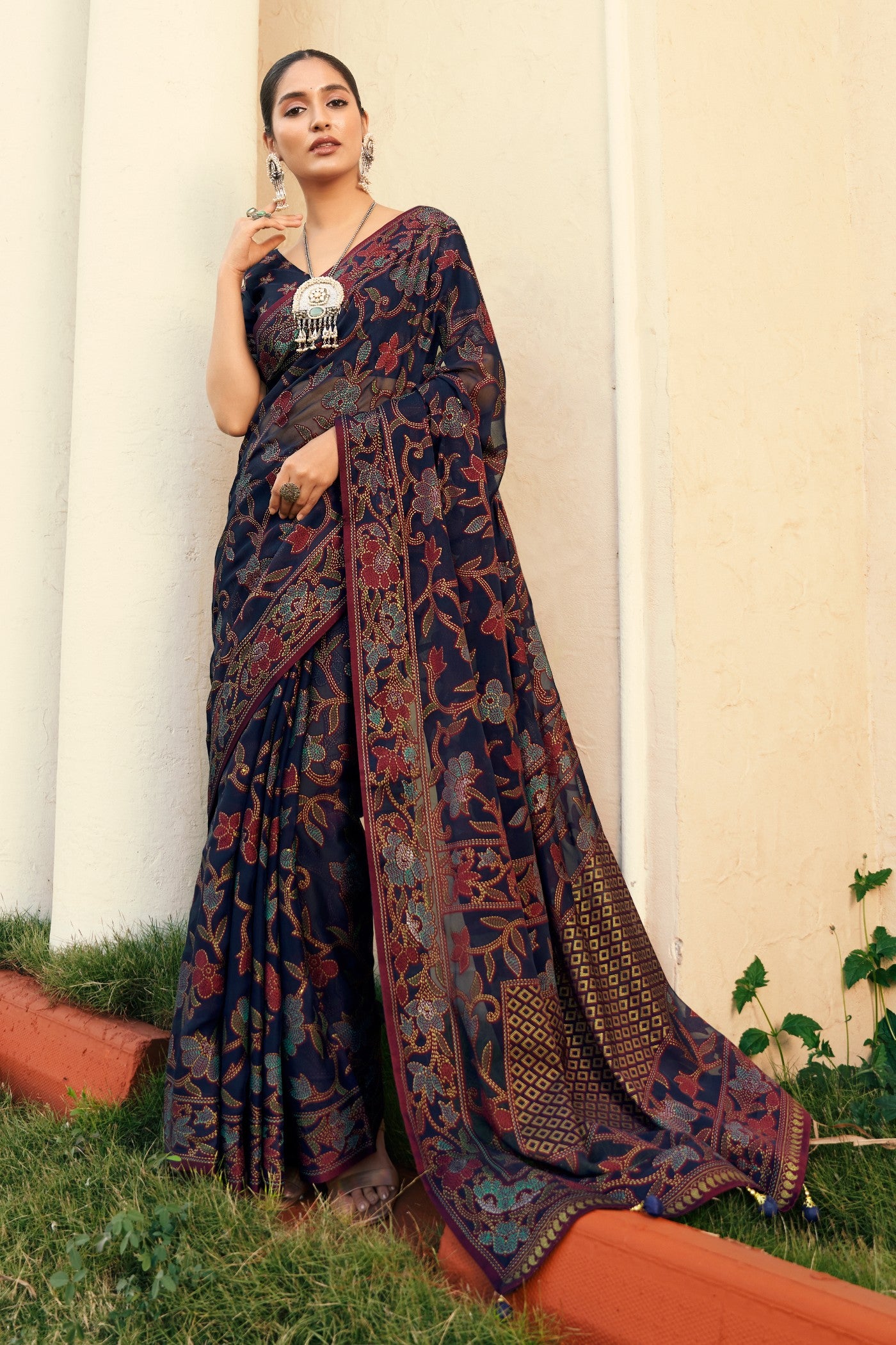 Buy MySilkLove Birch Dark Blue Banarasi Georgette Saree Online