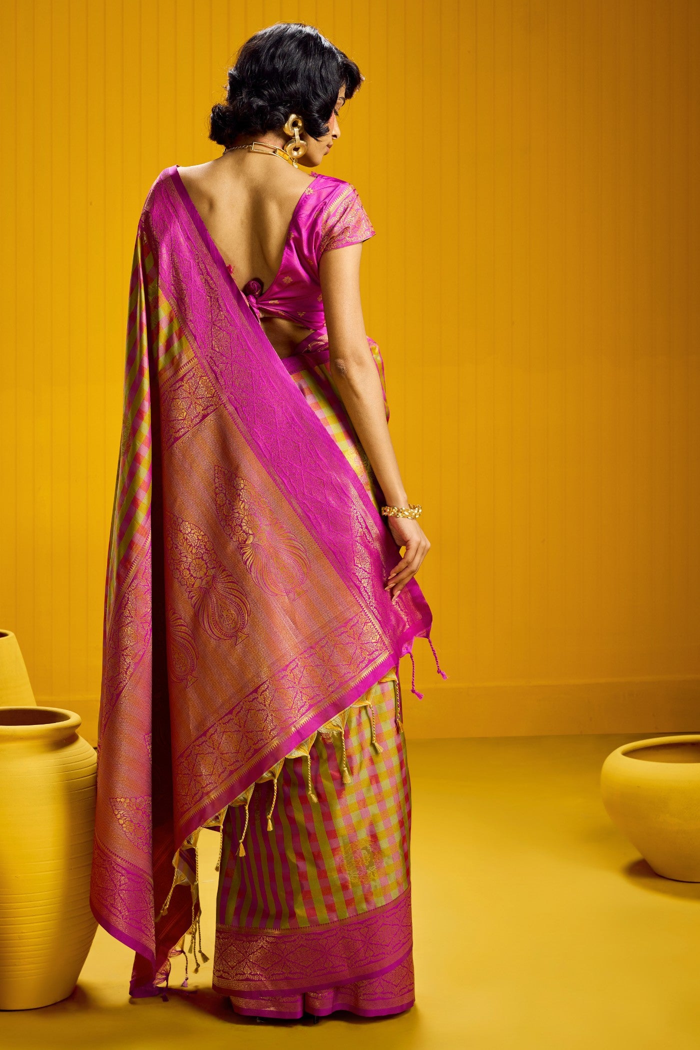 Buy MySilkLove Pale Pink Banarasi Two Tone Checks Handloom Saree Online