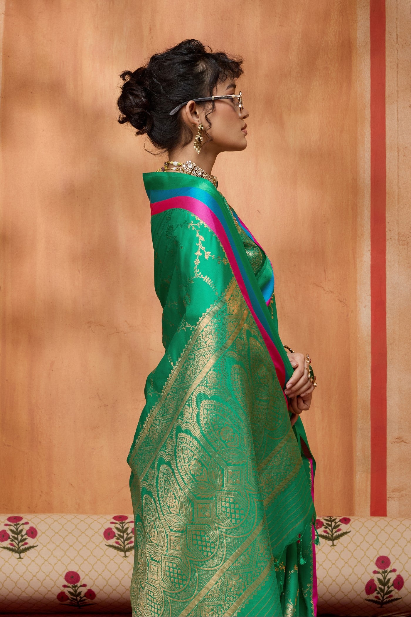 Buy MySilkLove Meadow Green Handloom Satin Soft Silk Saree Online