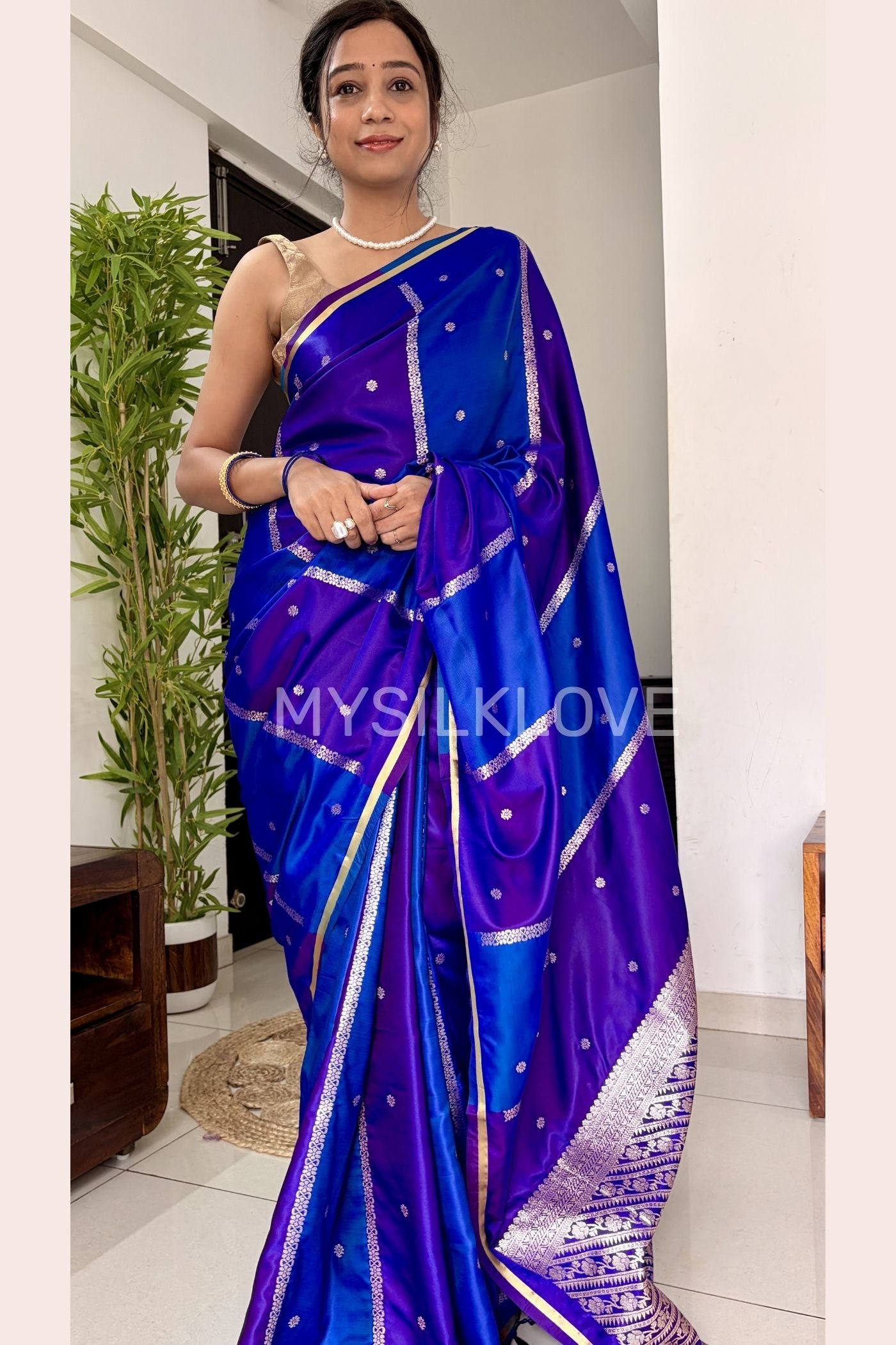 Buy MySilkLove Dark Blue Handloom Rangkat Banarasi Satin Silk Saree Online