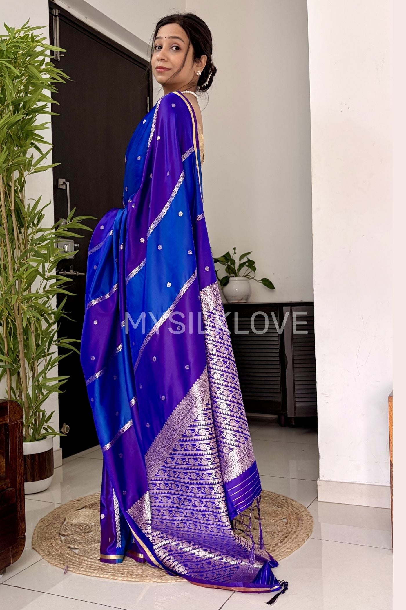 Buy MySilkLove Dark Blue Handloom Rangkat Banarasi Satin Silk Saree Online