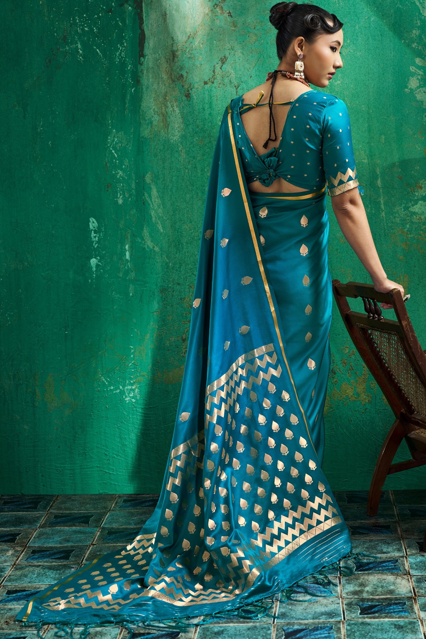 Buy MySilkLove Ocean Blue Handloom Satin Silk Saree Online
