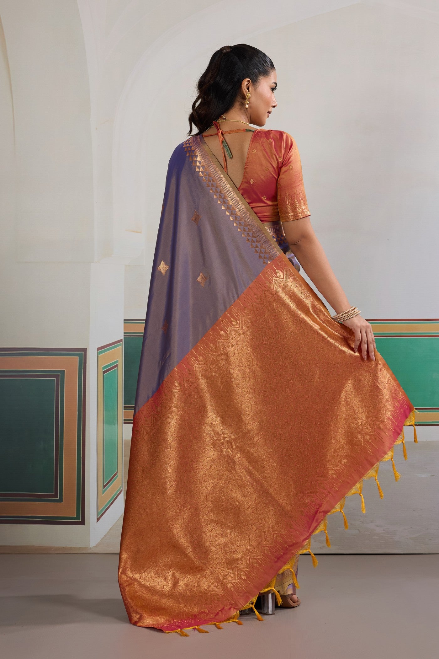 Buy MySilkLove Pale Purple Banarasi Handloom Saree Online