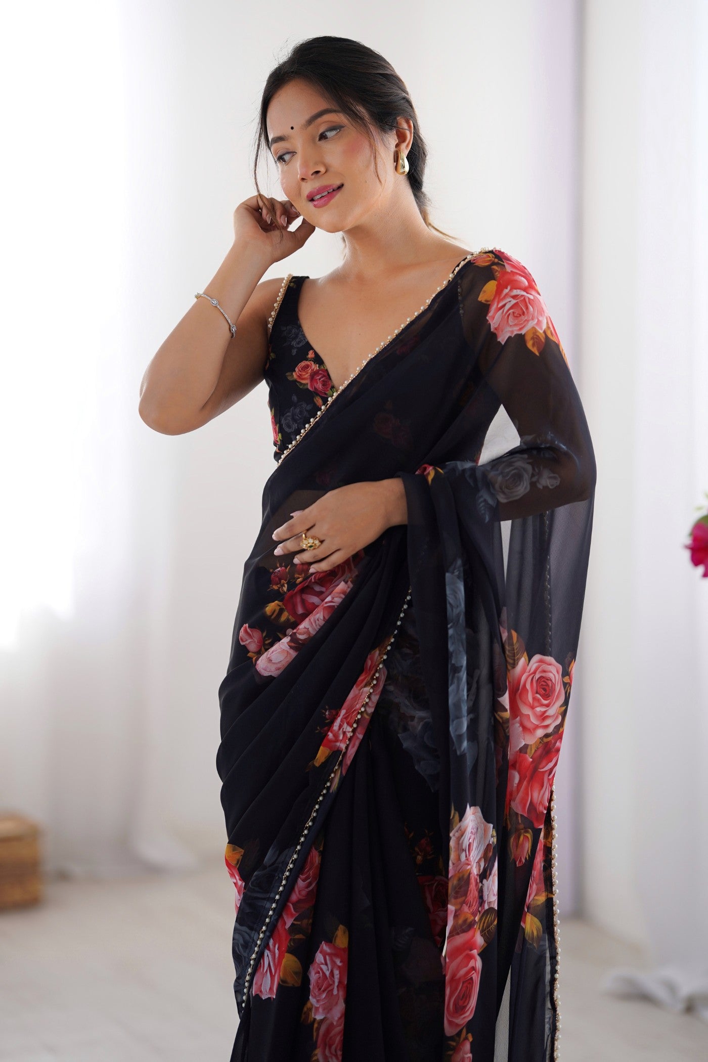 Buy MySilkLove Viola Black Printed Georgette Saree Online