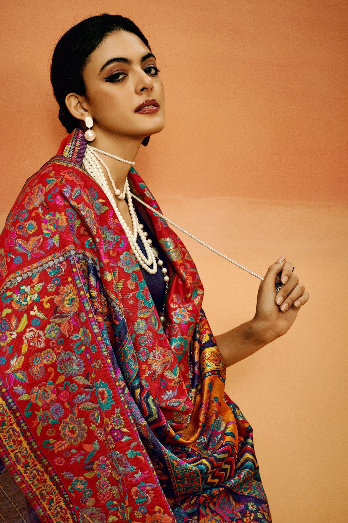 Buy MySilkLove Navy Blue Kashmiri Handloom Jamewar Saree Online