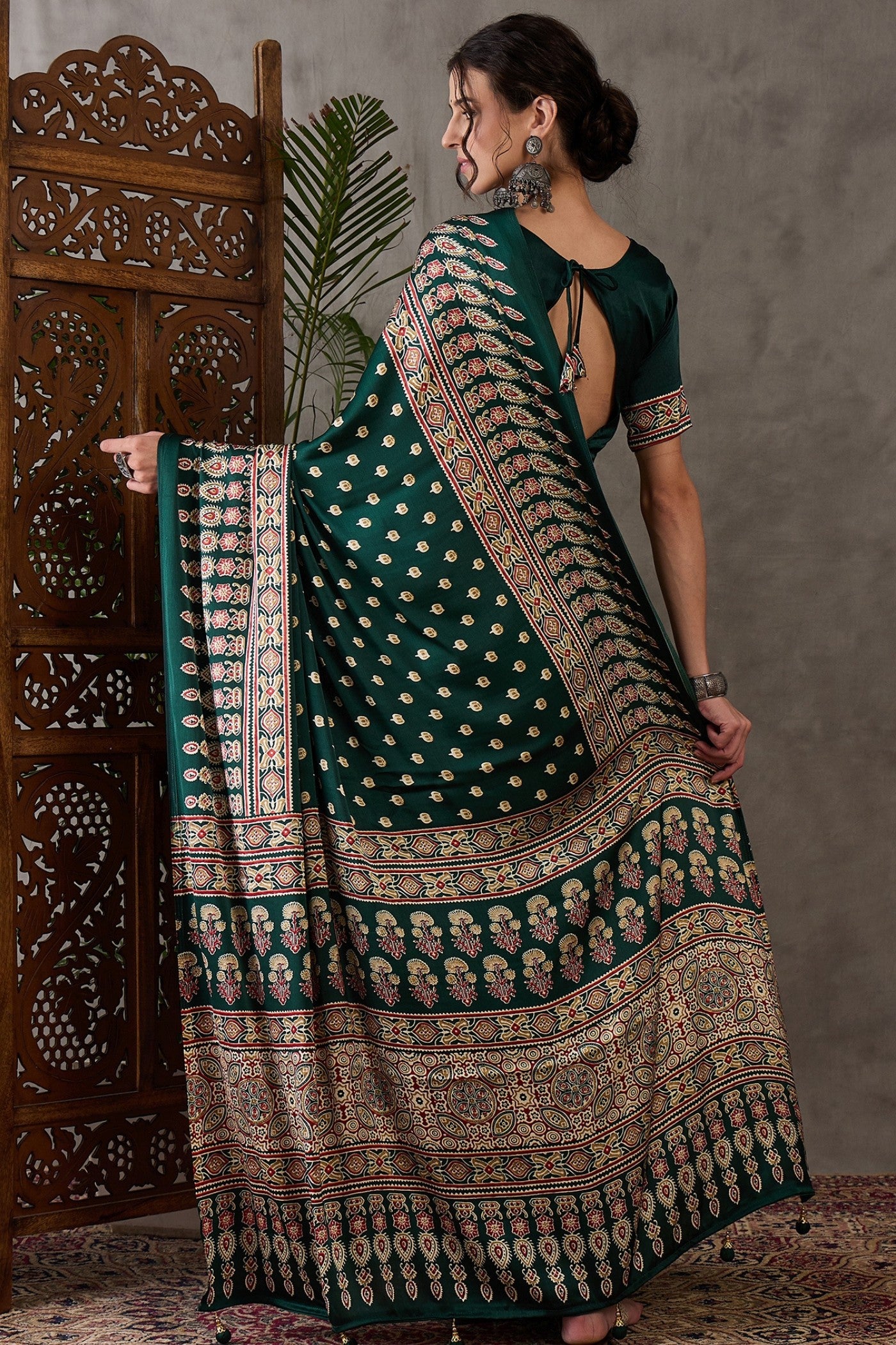 Buy MySilkLove Hunter Green Printed Satin Gaji Silk Saree Online