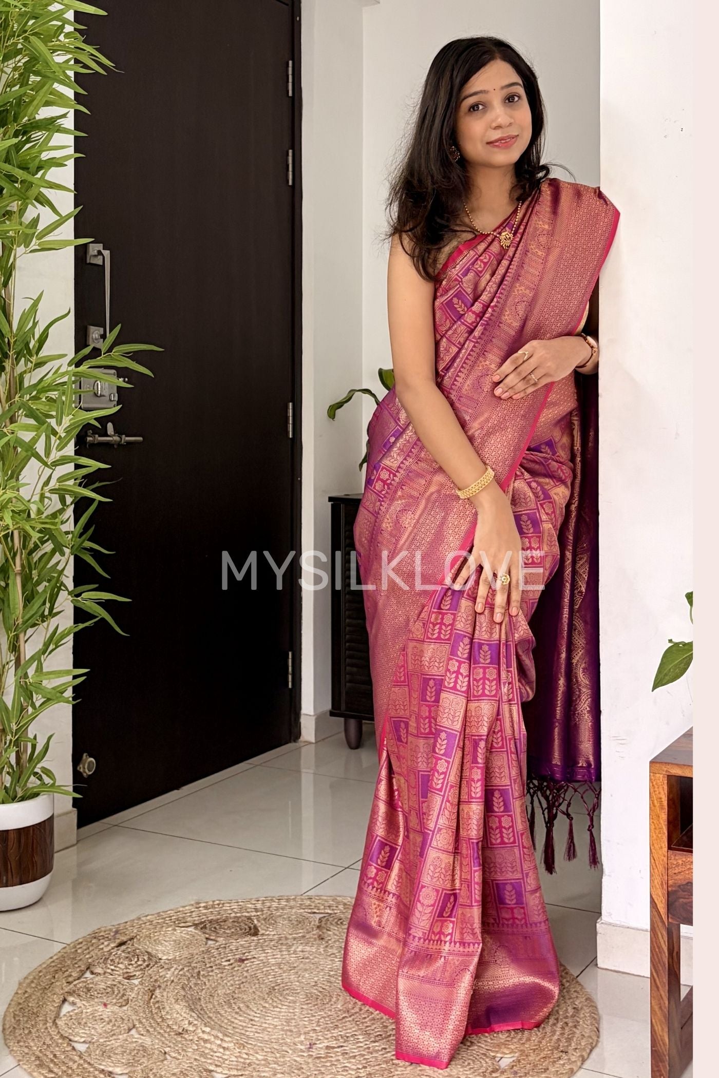 Buy MySilkLove Claret Purple Kanjivaram Handloom Saree Online