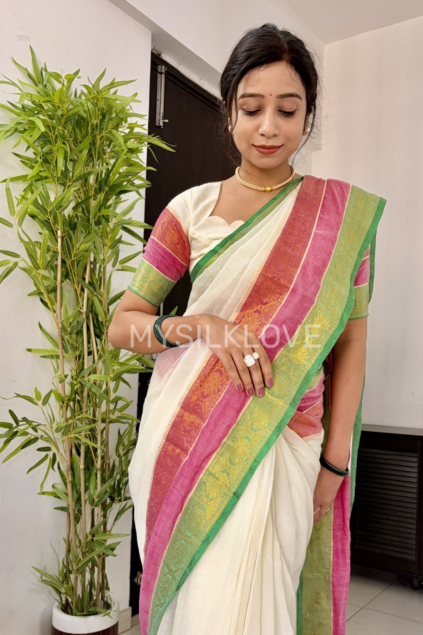 Buy MySilkLove Jasmine White Mul Mul Cotton Kanchi Border Saree Online