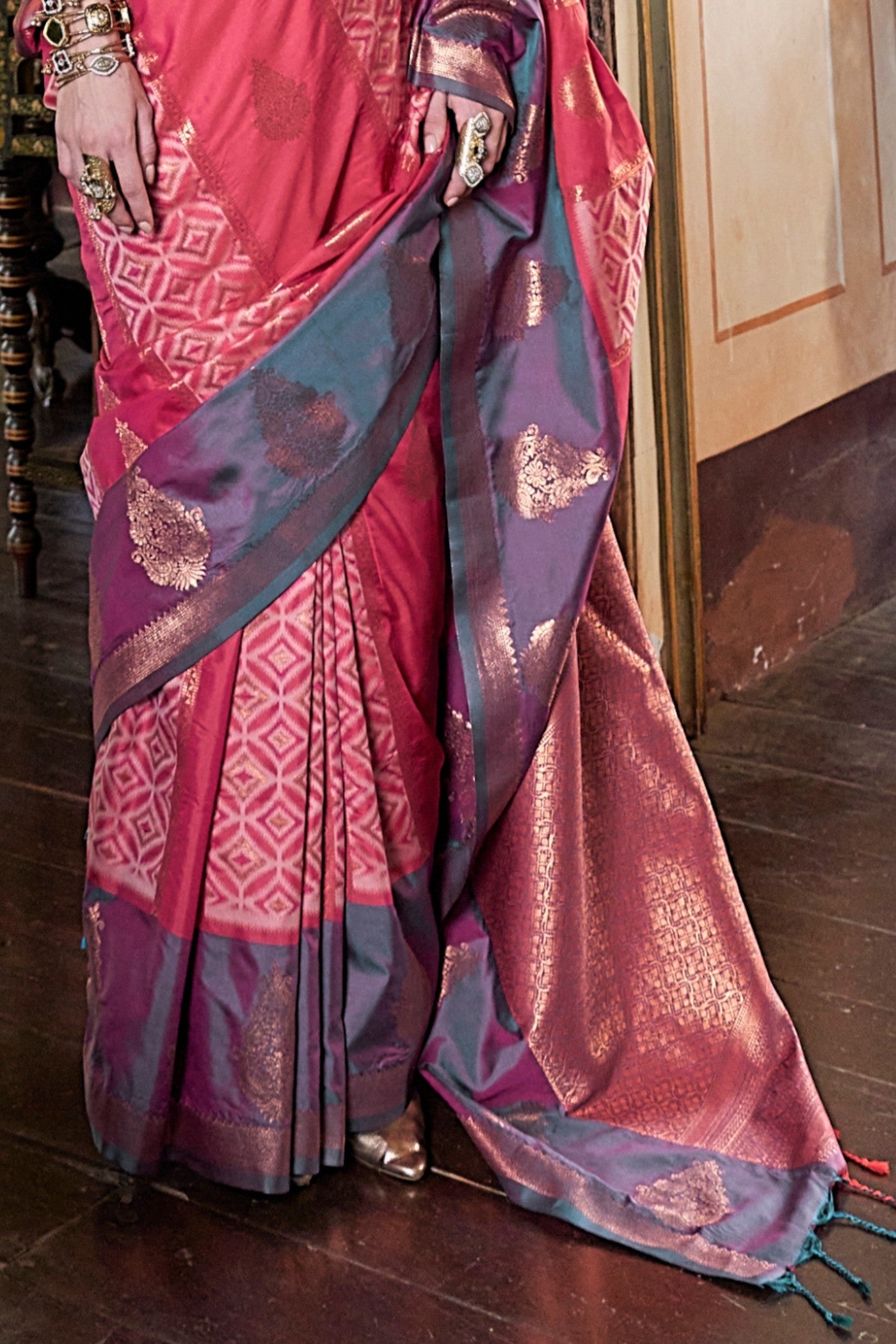 Buy MySilkLove Jam Pink Banarasi Handloom Saree Online