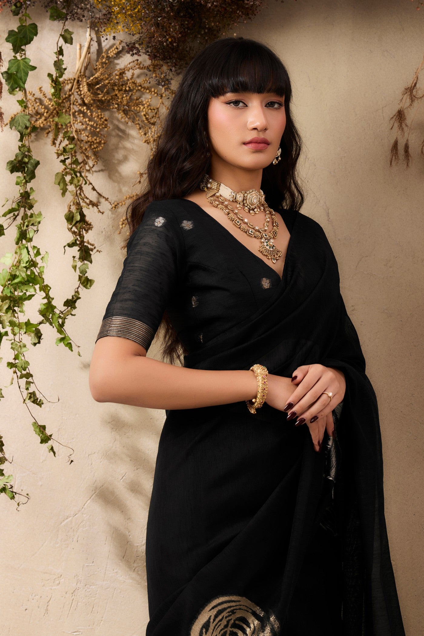Buy MySilkLove Metal Black Munga Handloom Cotton Saree Online