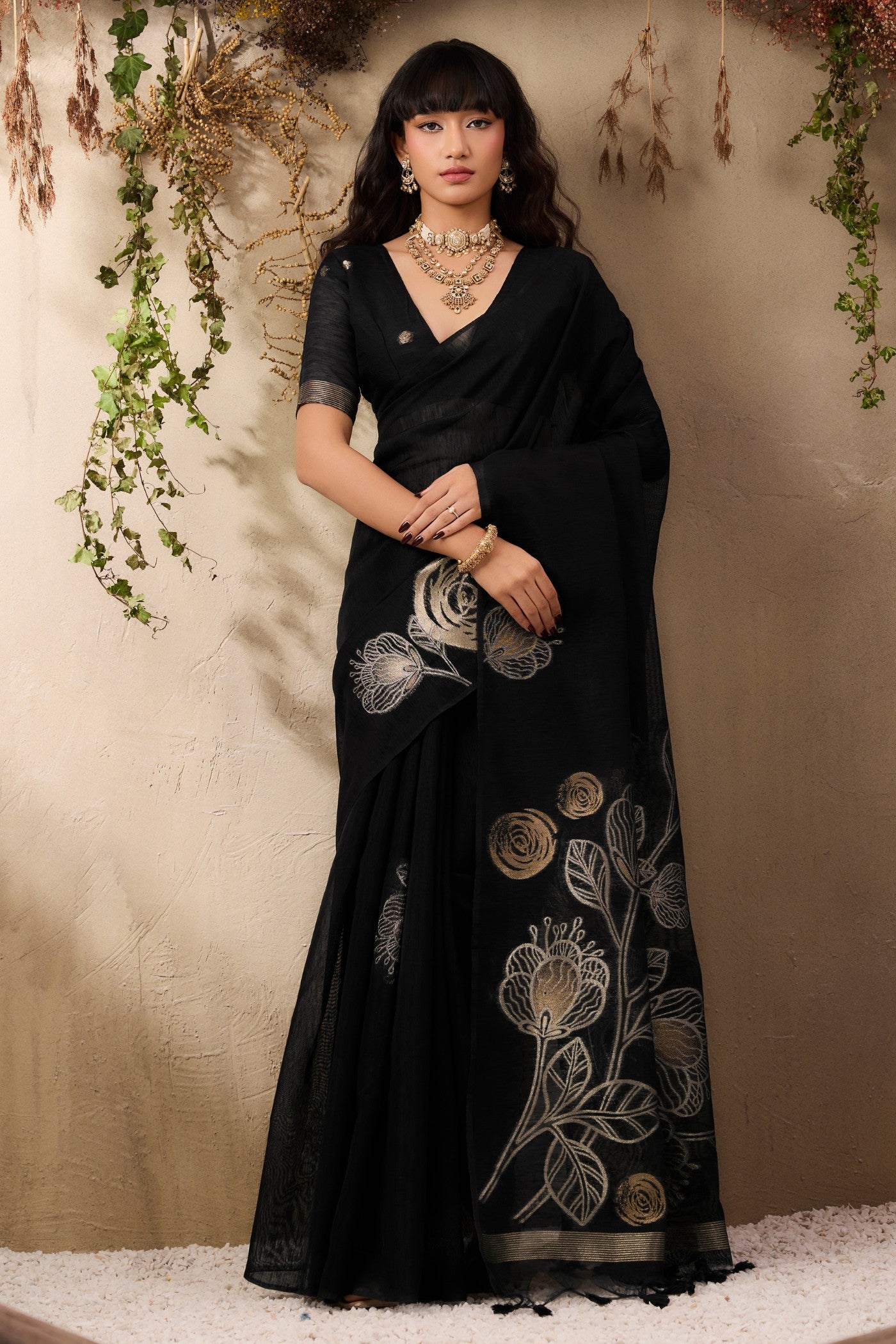 Buy MySilkLove Metal Black Munga Handloom Cotton Saree Online