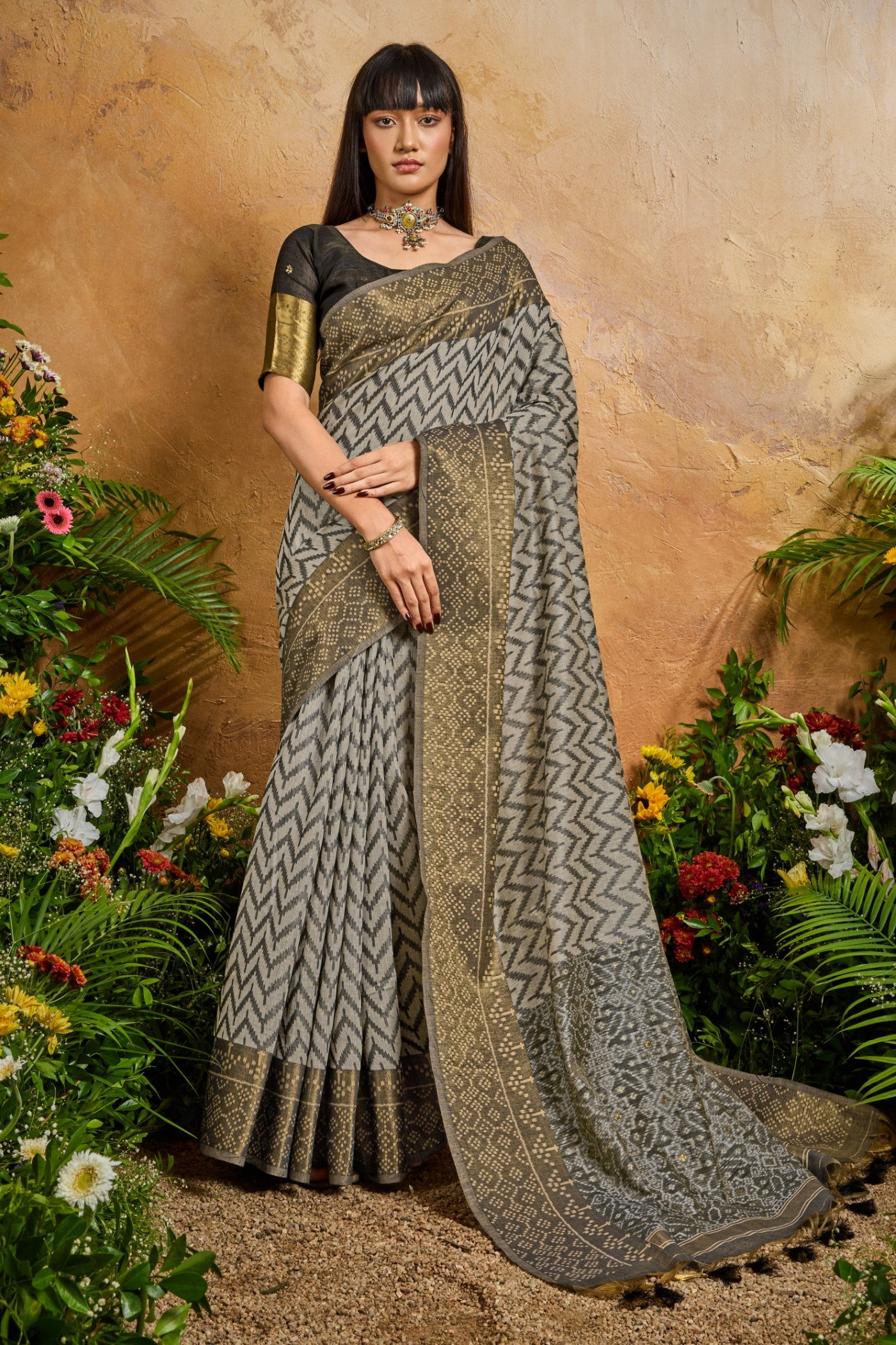 Buy MySilkLove Griseous Grey Cotton Handloom Patola Saree Online