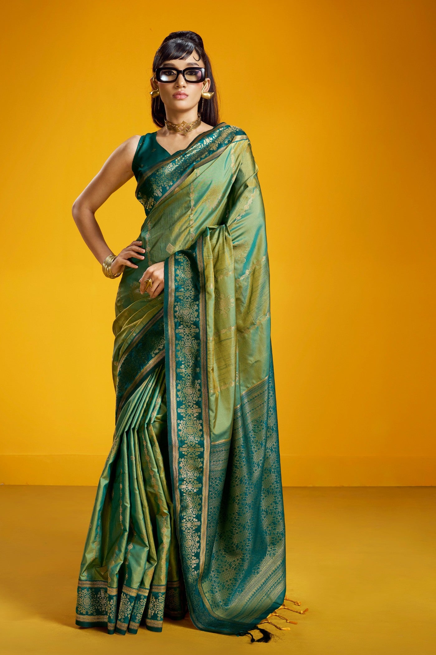 Buy MySilkLove Matte Green Banarasi Handloom Soft Silk Saree Online