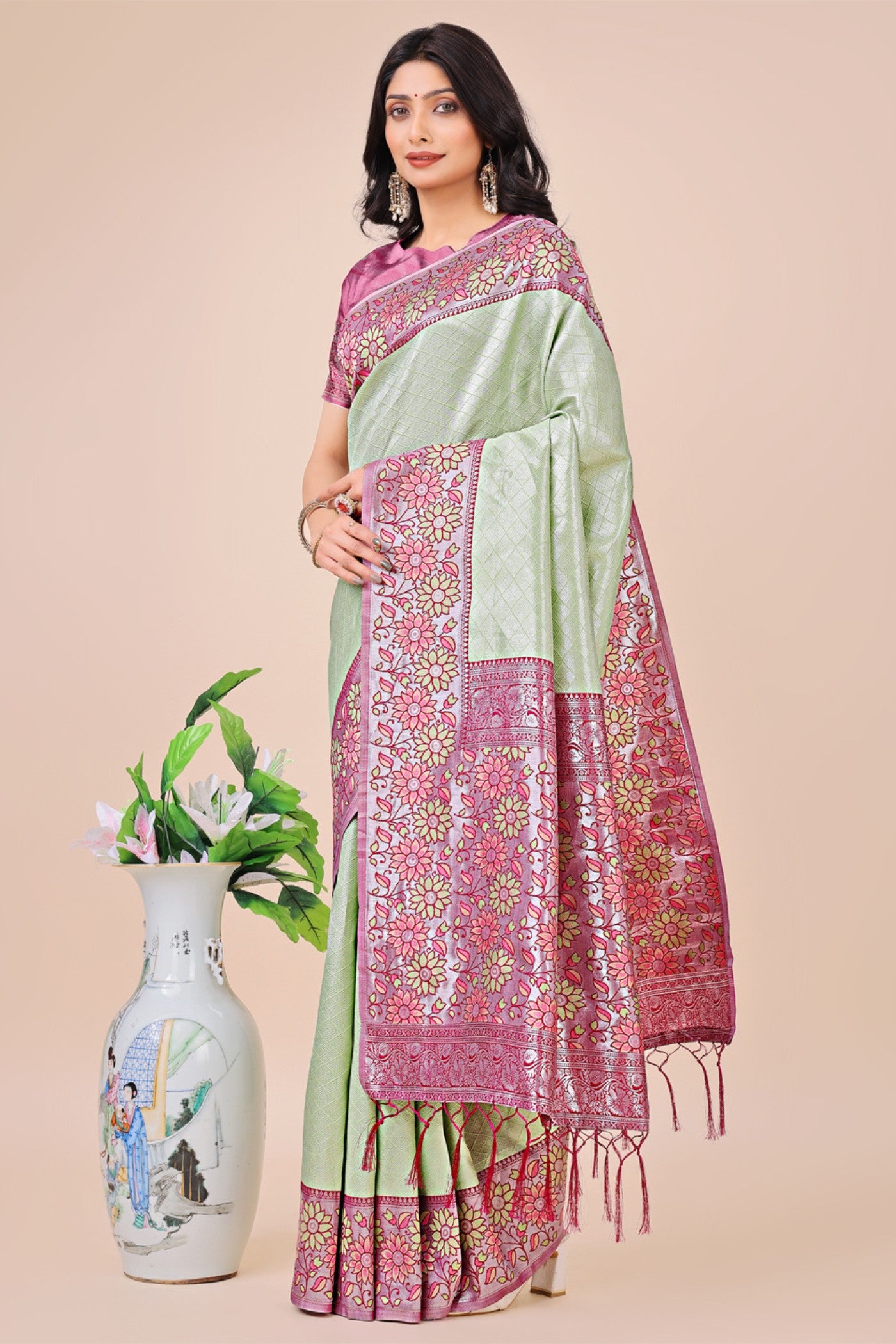 Buy MySilkLove Castelton Green Woven Banarasi Saree Online