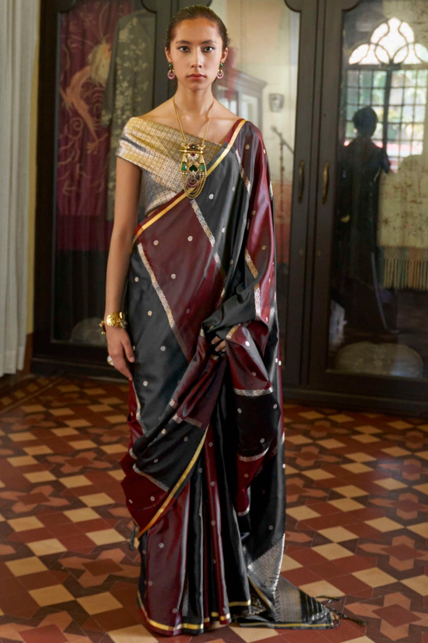 Buy MySilkLove Rich Maroon and Black Handloom Rangkat Banarasi Satin Silk Saree Online