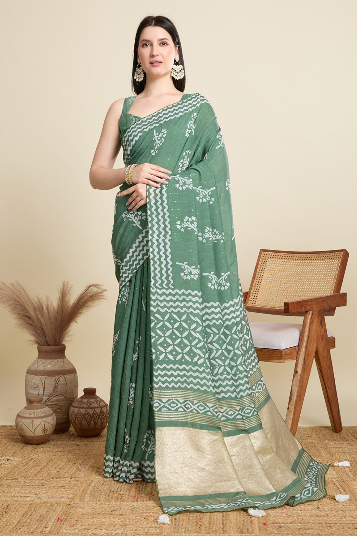 Buy MySilkLove Hunter Green Woven Cotton Silk Saree Online