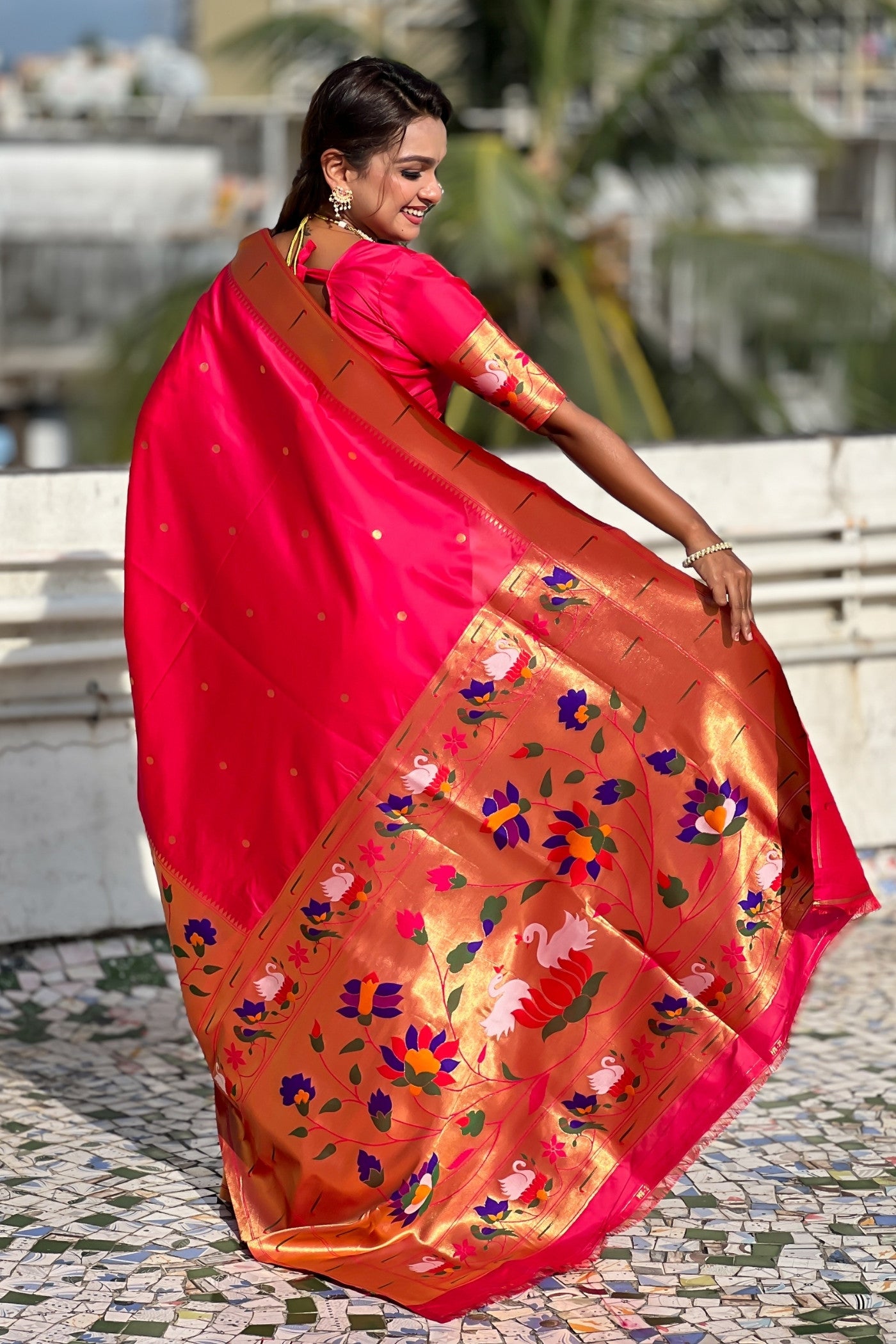 Buy MySilkLove Punch Pink Woven Paithani Saree Online