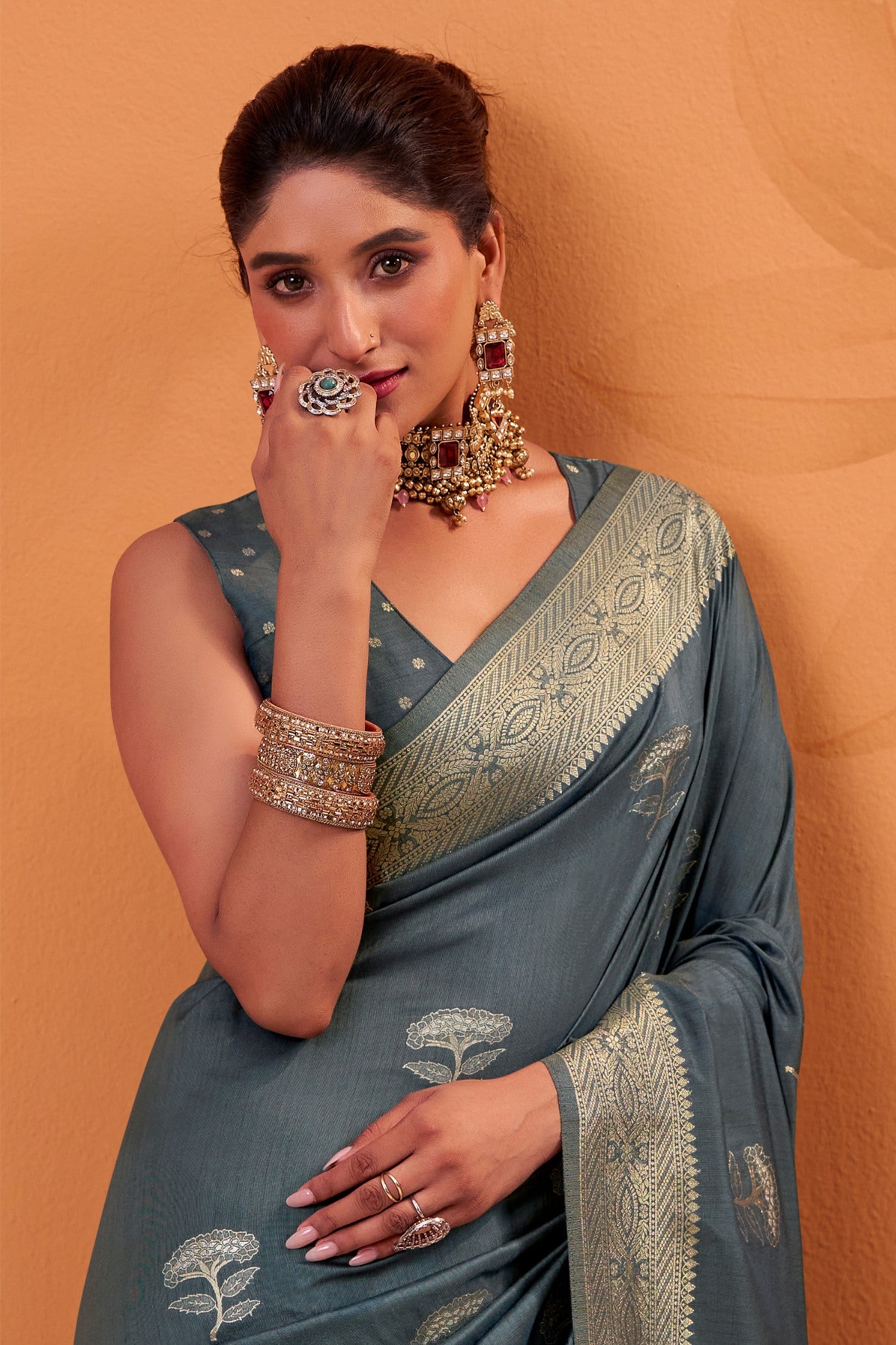 Buy MySilkLove Phthalo Green Tussar Handloom Silk Saree Online