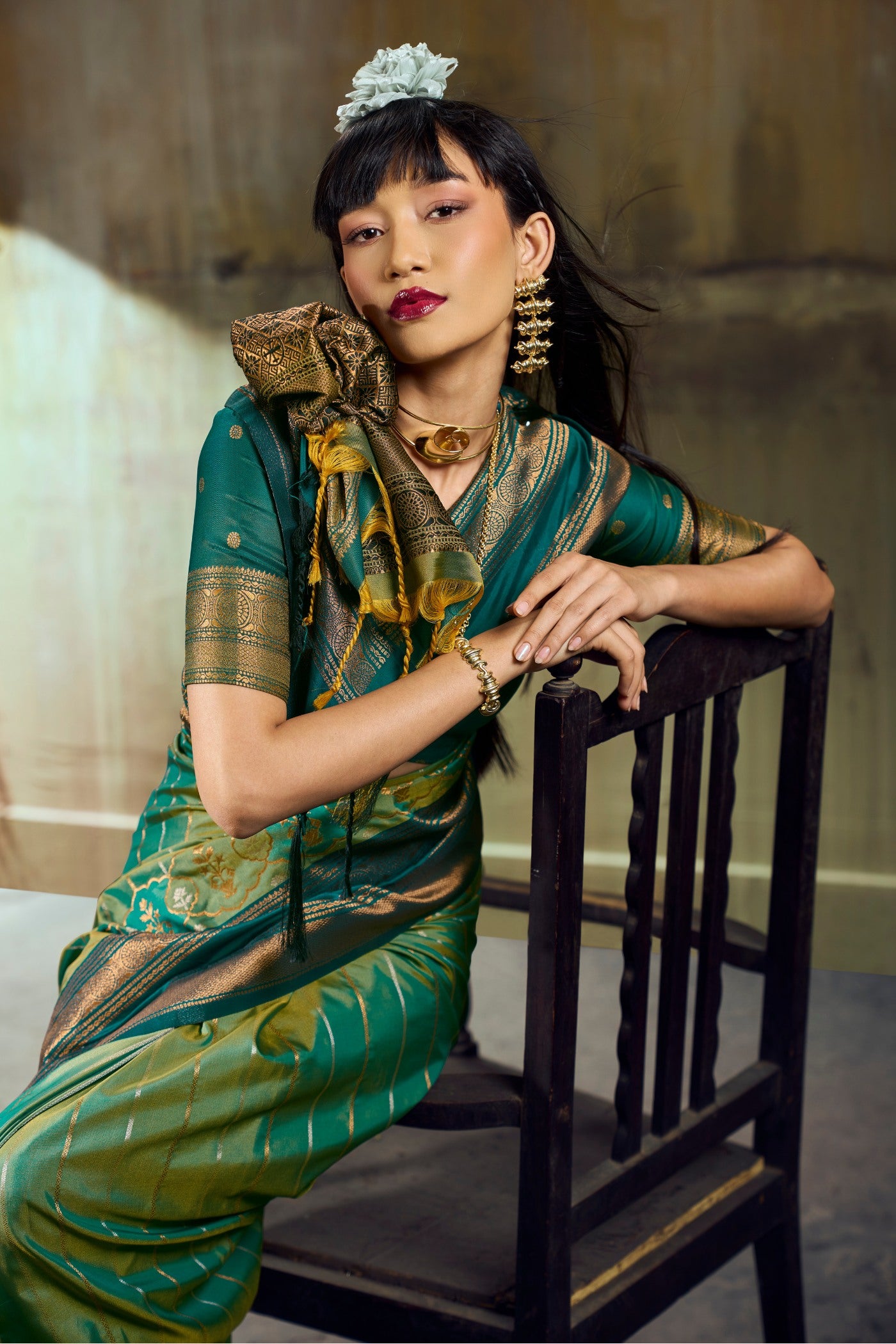 Buy MySilkLove Parrot Green Pochampally Handloom Saree Online
