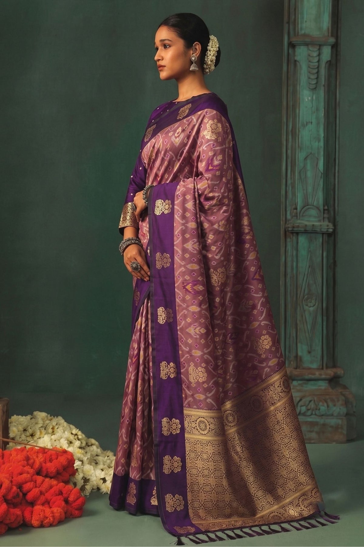Buy MySilkLove Heather Purple Woven Banarasi Silk Saree Online
