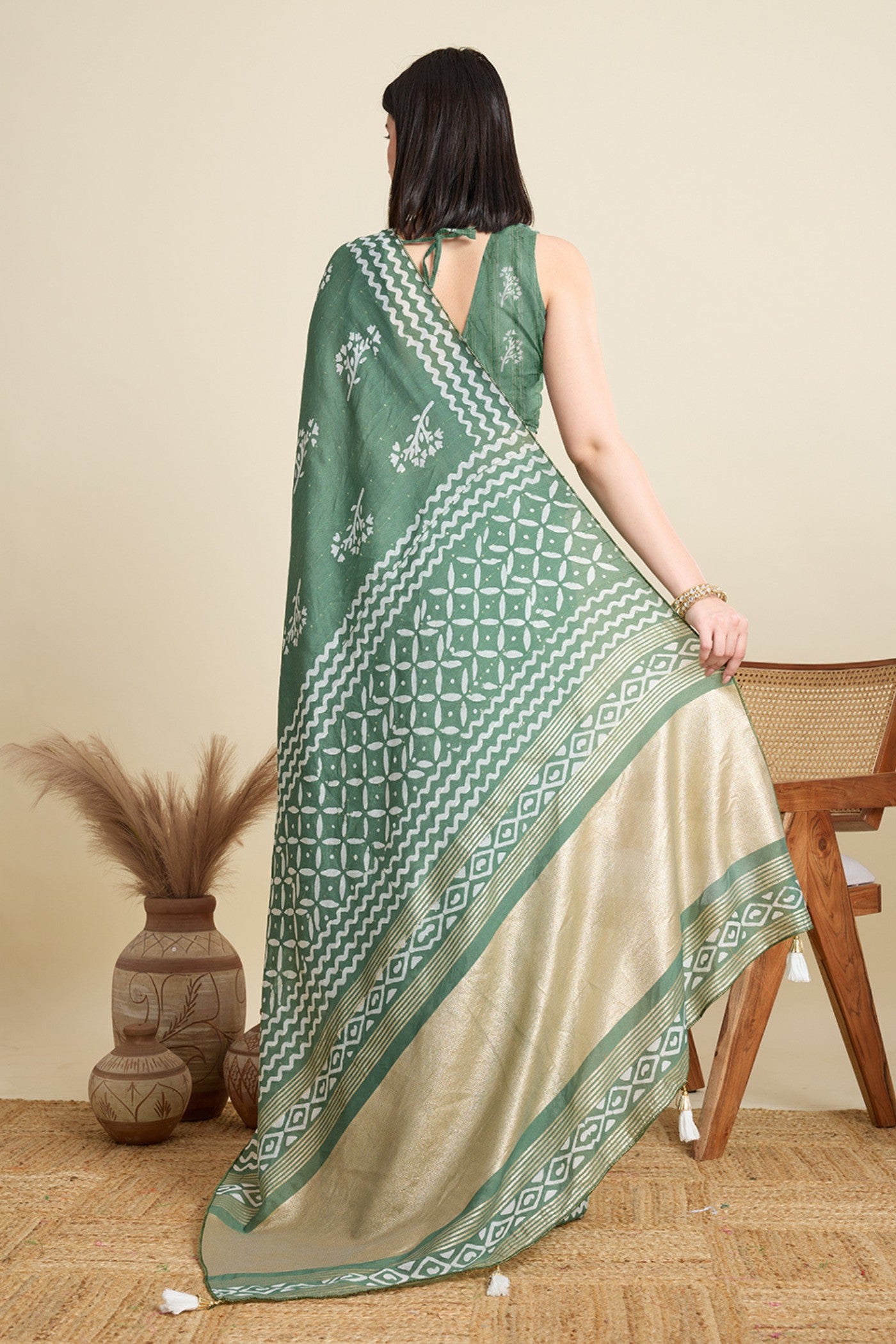 Buy MySilkLove Hunter Green Woven Cotton Silk Saree Online