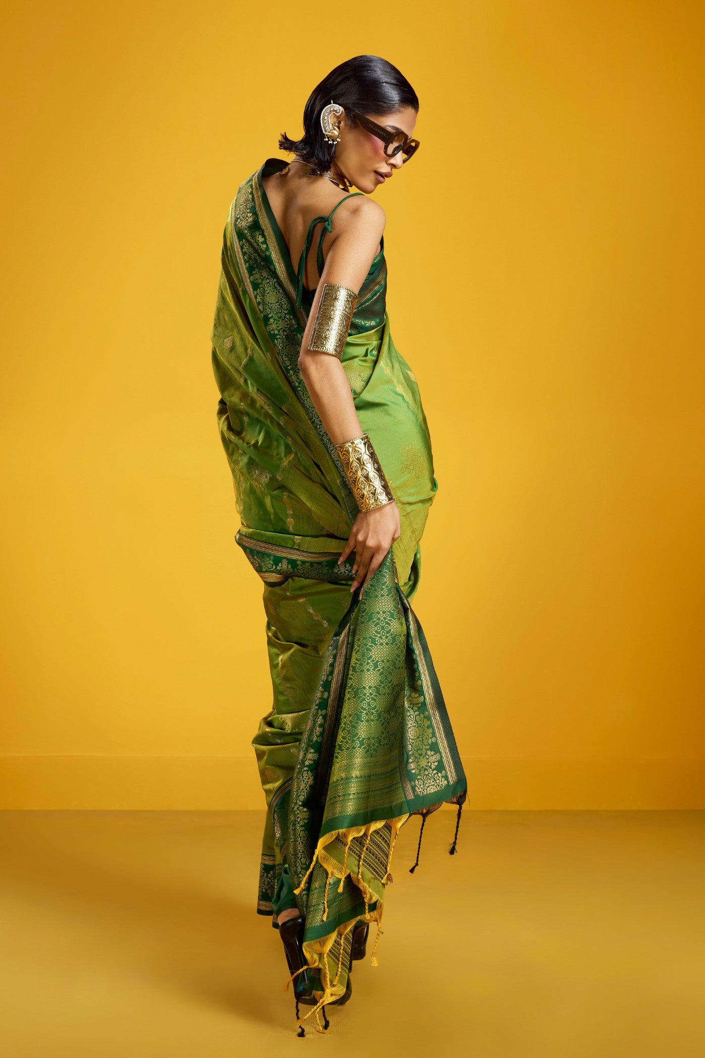 Buy MySilkLove Verde Green Banarasi Handloom Soft Silk Saree Online