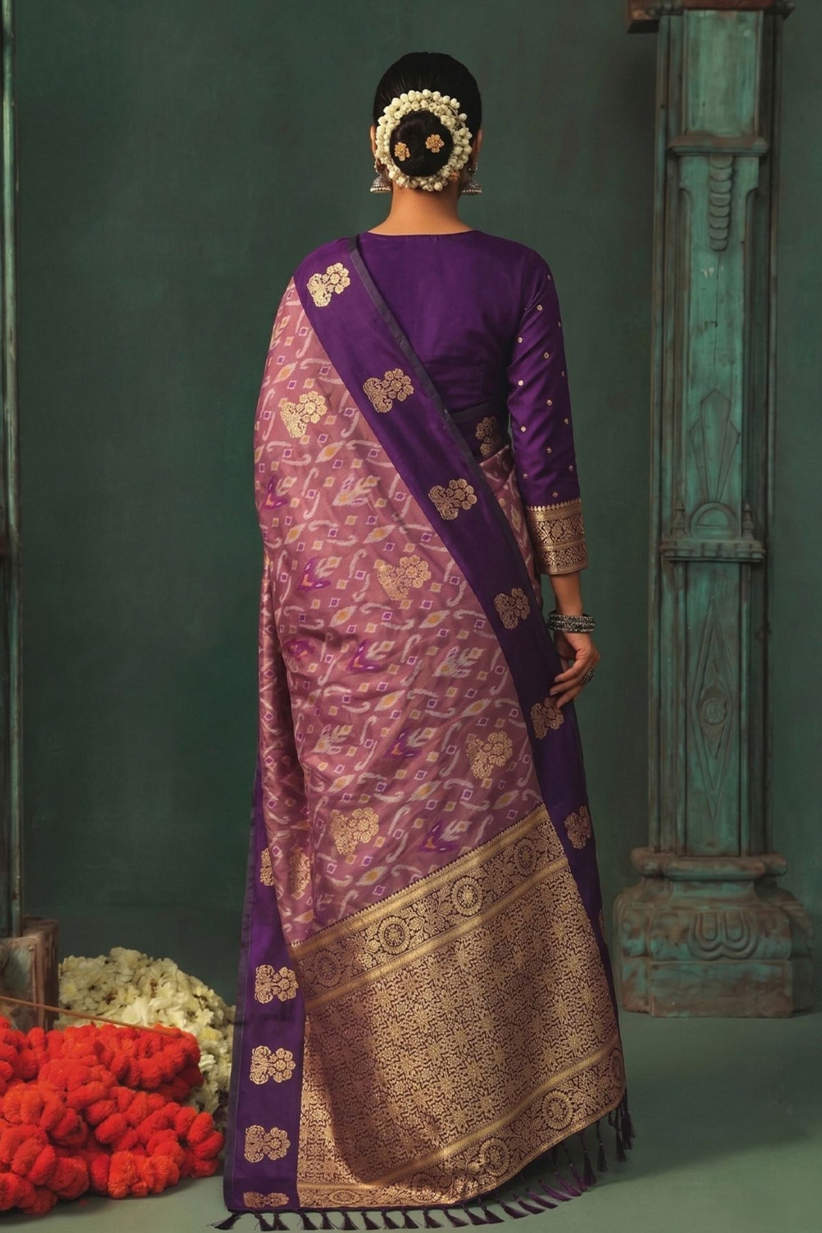 Buy MySilkLove Heather Purple Woven Banarasi Silk Saree Online