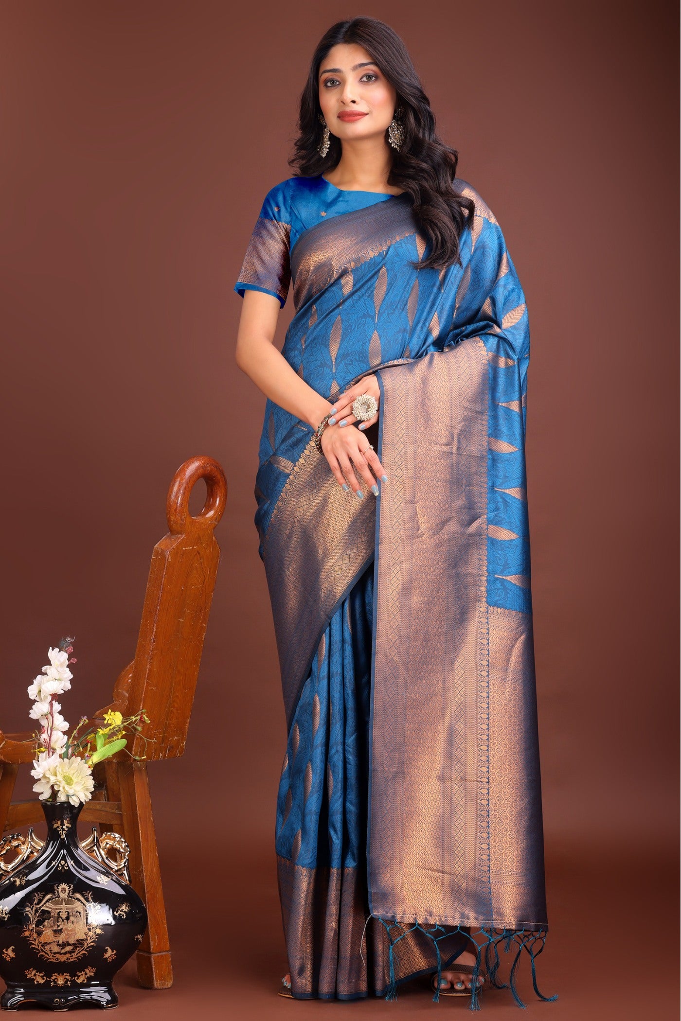 Buy MySilkLove Royal Blue Woven Banarasi Saree Online