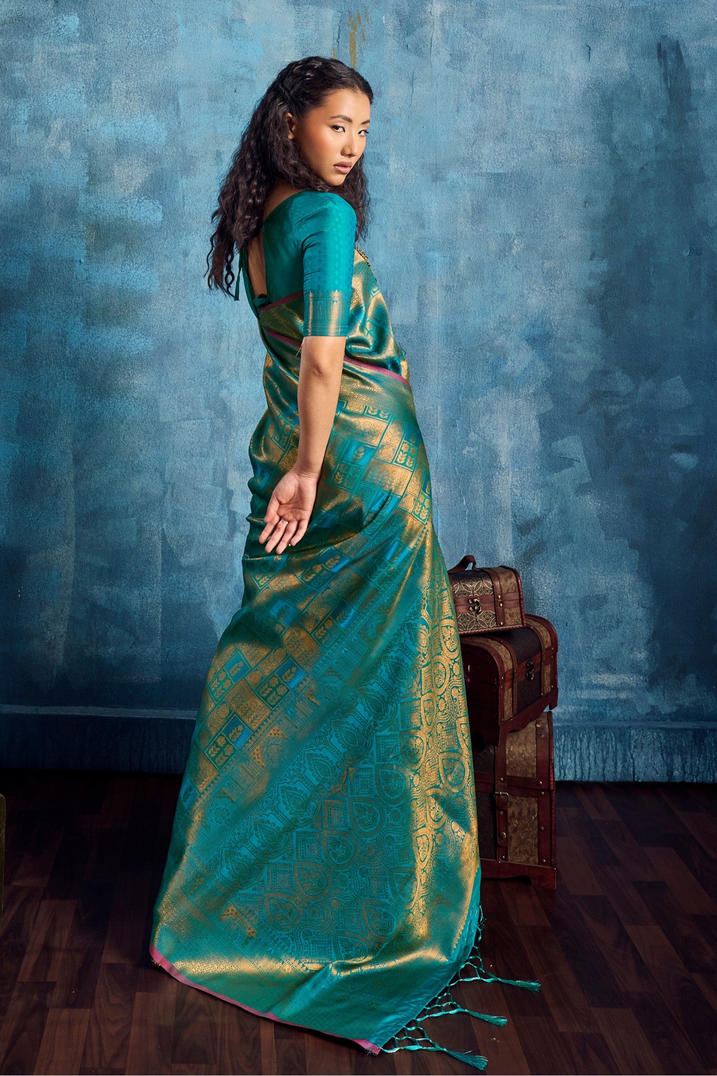 Buy MySilkLove Jungle Green Kanjivaram Handloom Saree Online