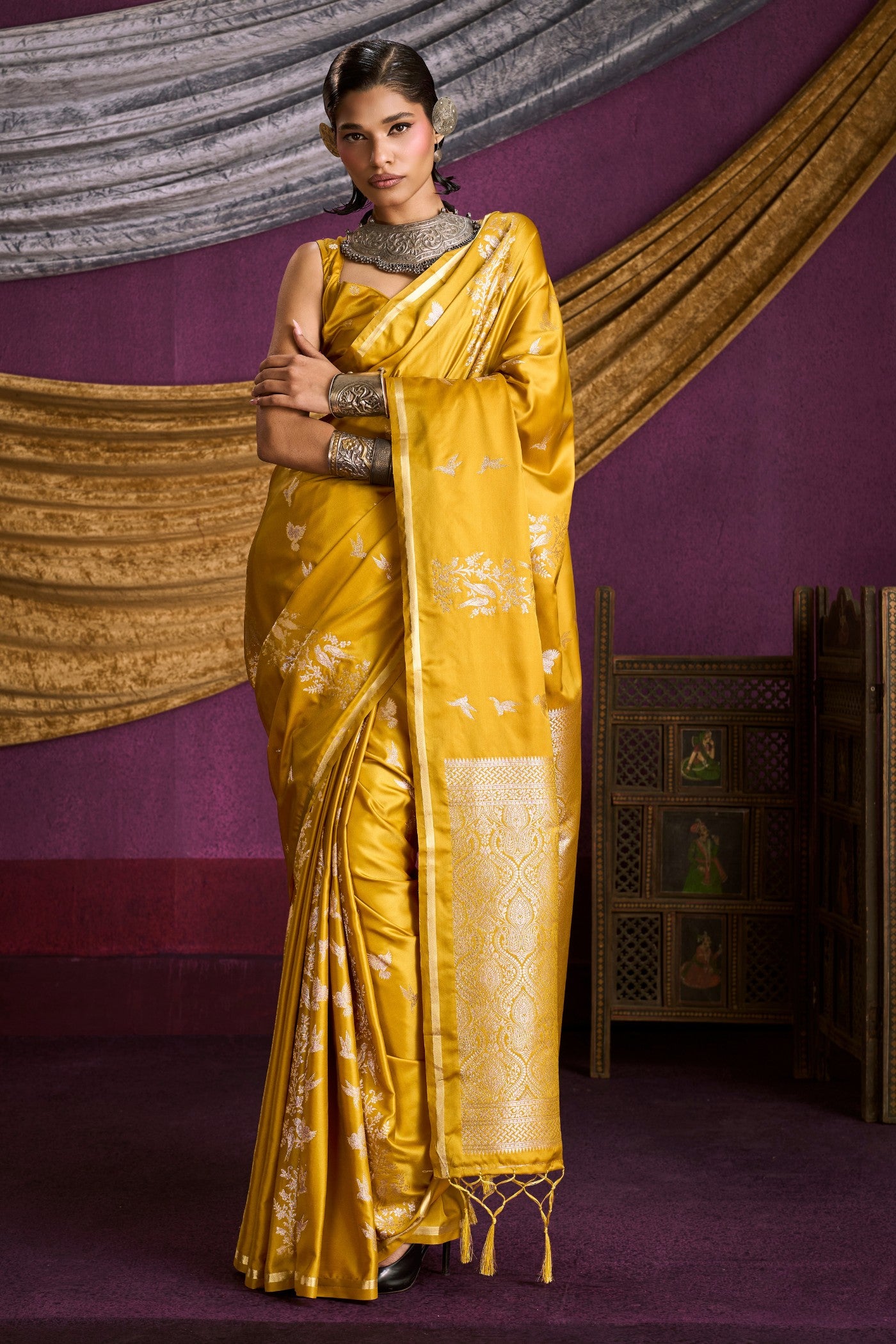 Buy MySilkLove Lemon Yellow Handloom Satin Silk Saree Online