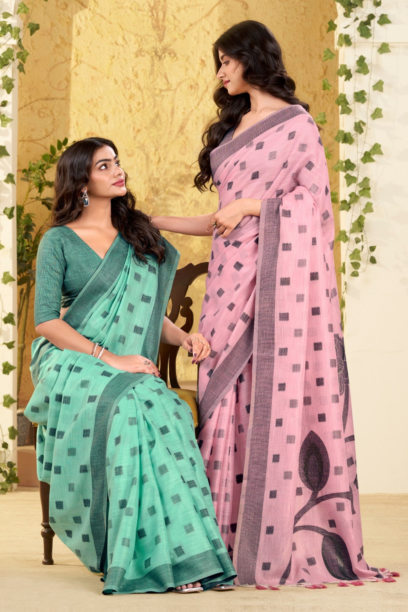 Buy MySilkLove Bush Pink Woven Linen Saree Online