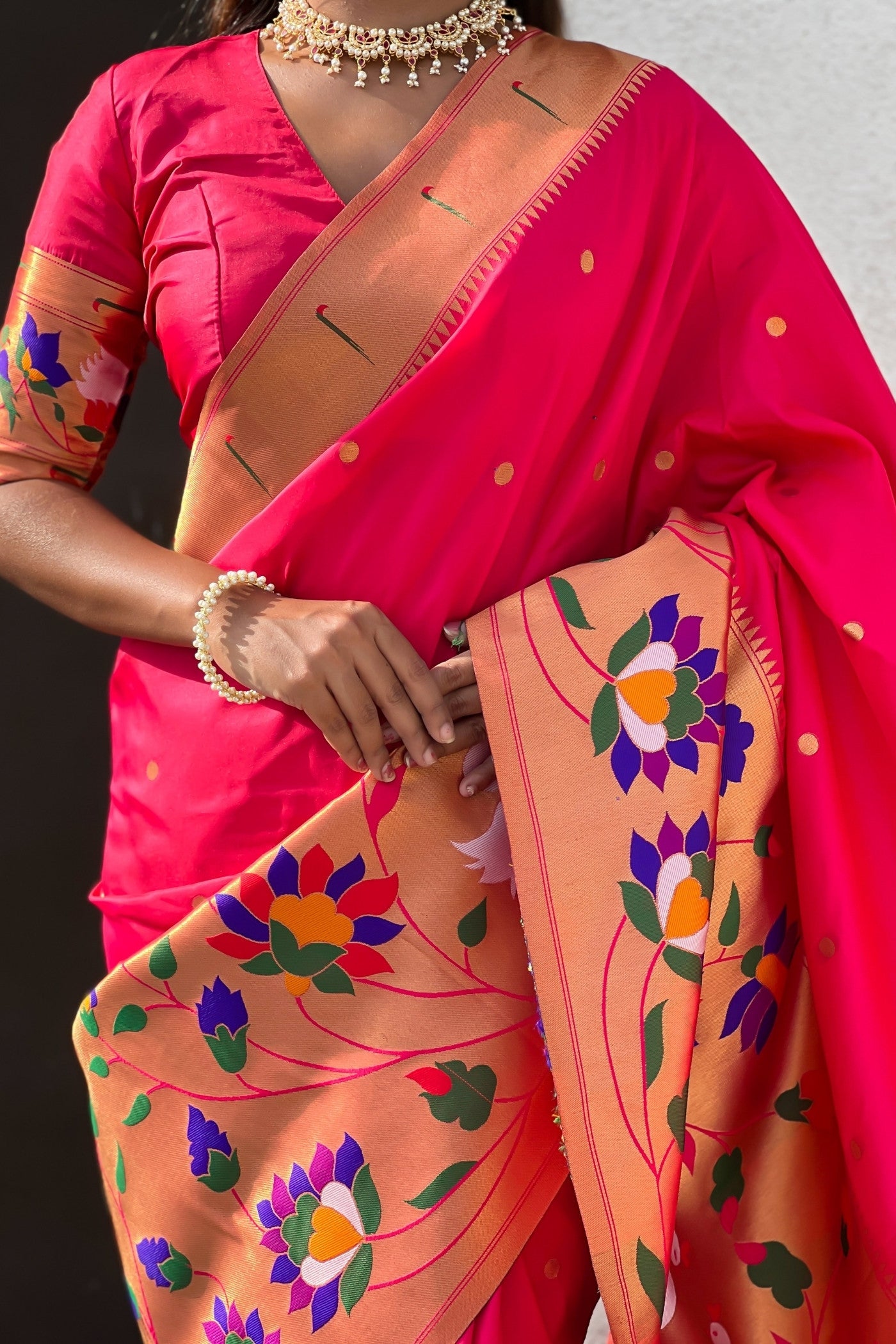 Buy MySilkLove Punch Pink Woven Paithani Saree Online