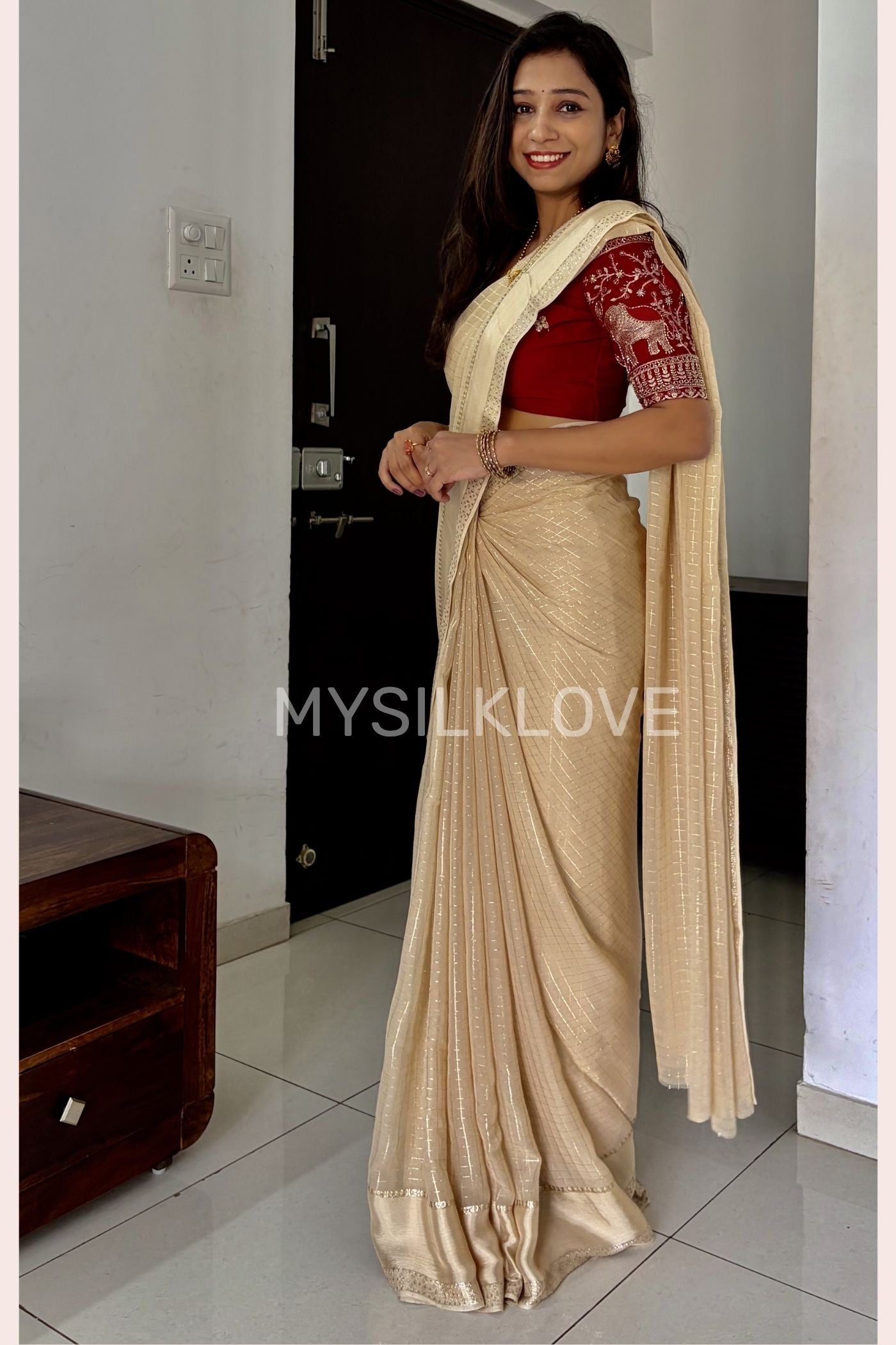 Buy MySilkLove Pearly Cream Georgette Partywear Saree Online