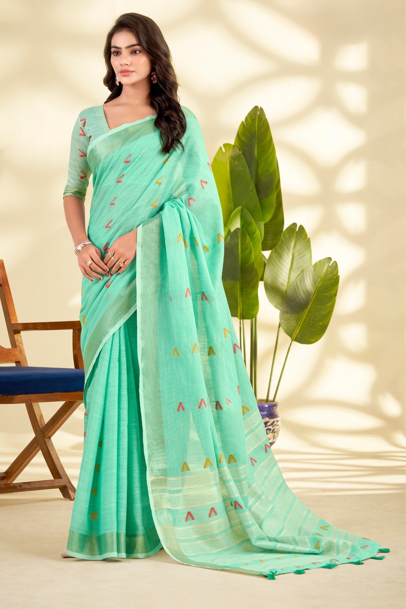 Buy MySilkLove Mint Green Woven Linen Saree Online