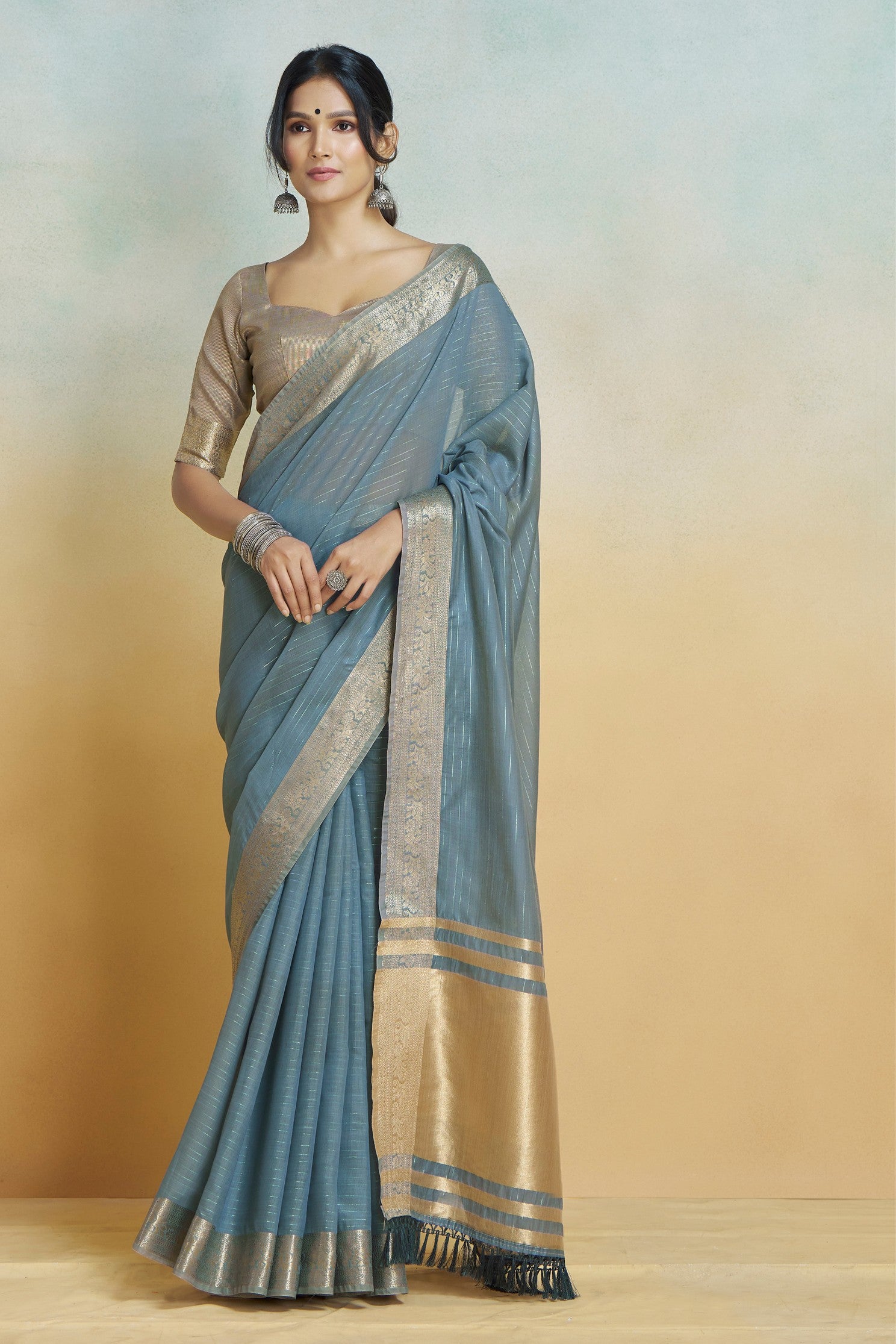 Buy MySilkLove Usafa Blue Woven Maheshwari Saree Online