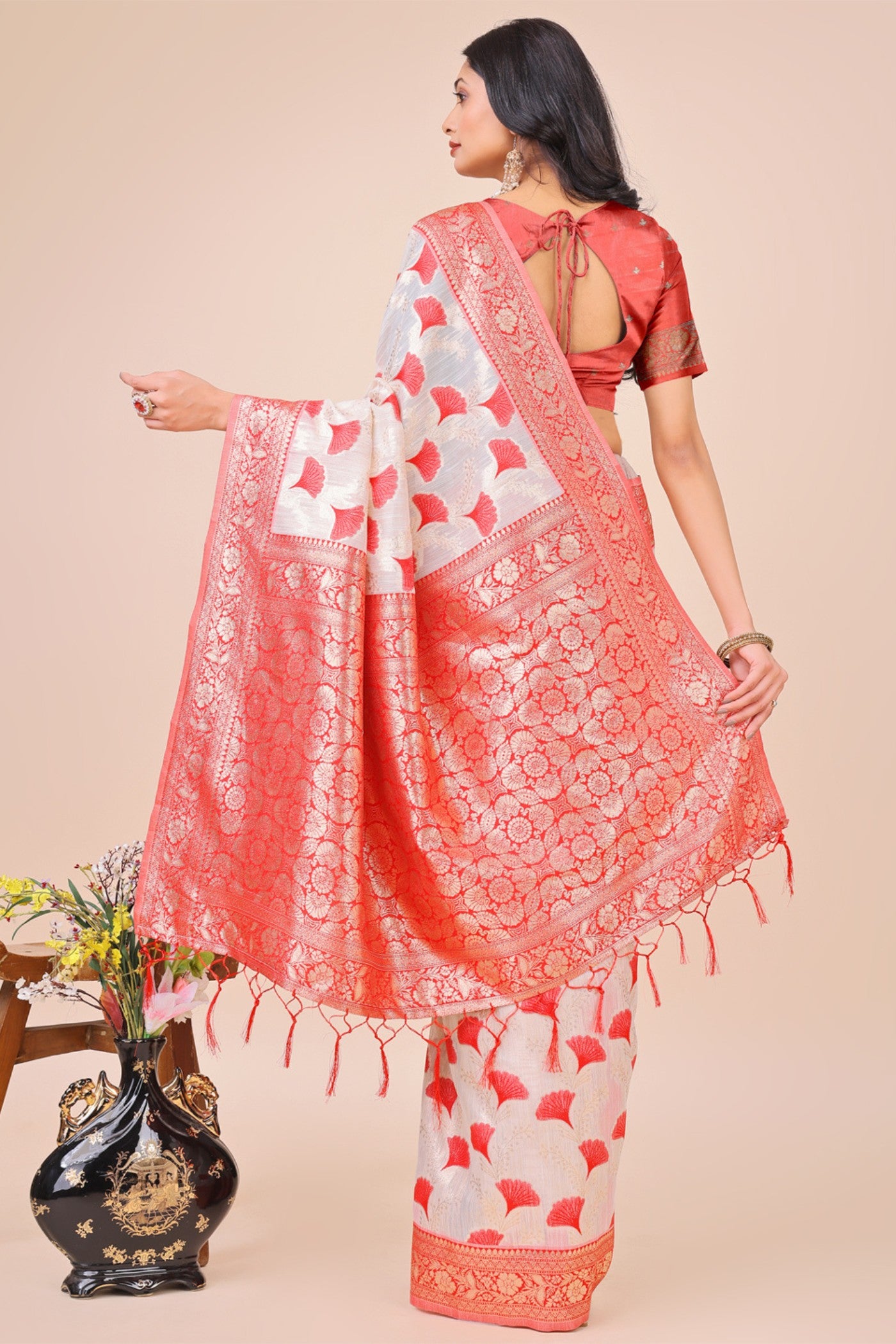 Buy MySilkLove Lace White and Red Linen Cotton Saree Online