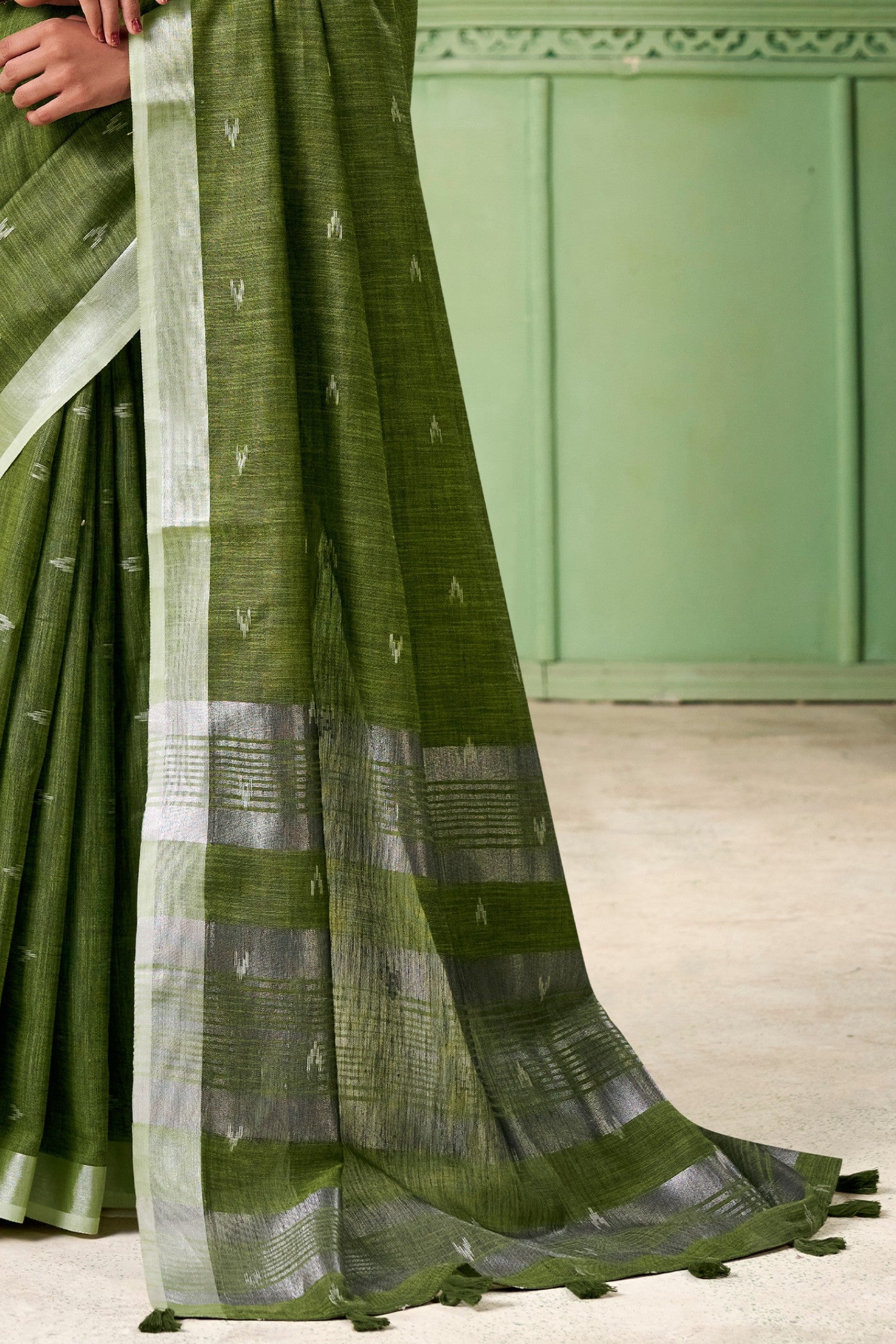 Buy MySilkLove Slimy Green Woven Linen Saree Online