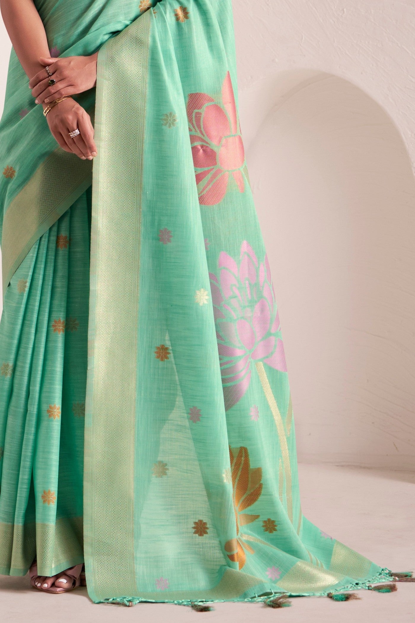 Buy MySilkLove Sea Green Woven Linen Saree Online