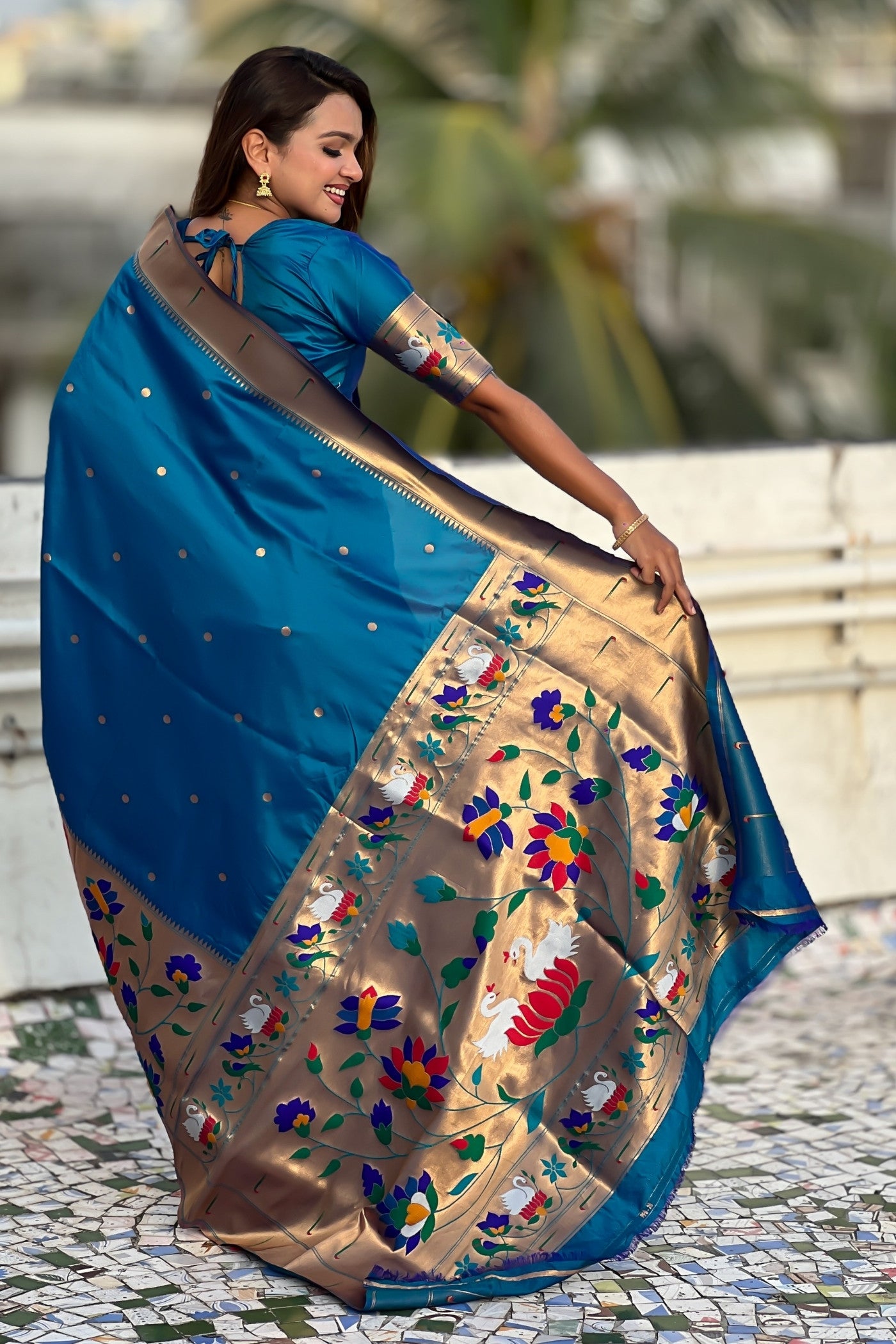 Buy MySilkLove Royal Blue Woven Paithani Saree Online