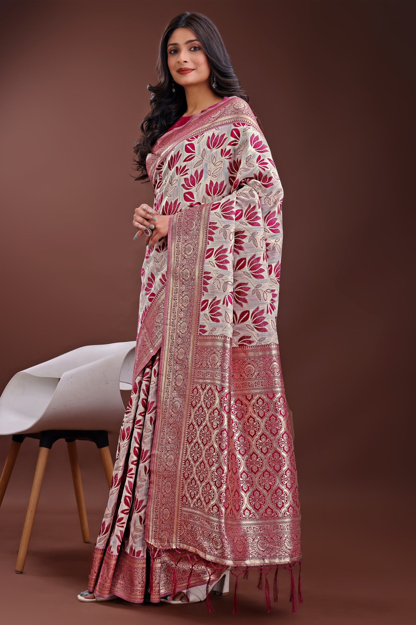 Buy MySilkLove Lilac Purple Linen Cotton Saree Online