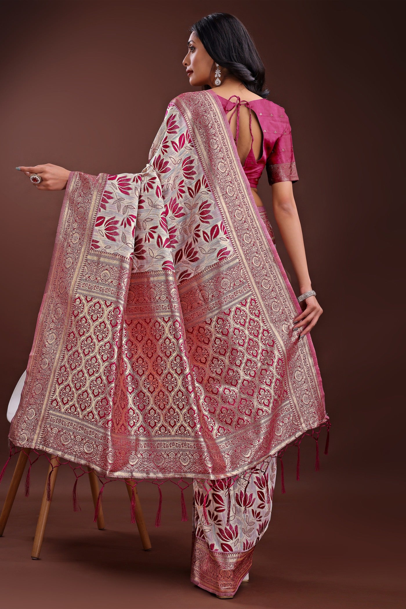 Buy MySilkLove Lilac Purple Linen Cotton Saree Online