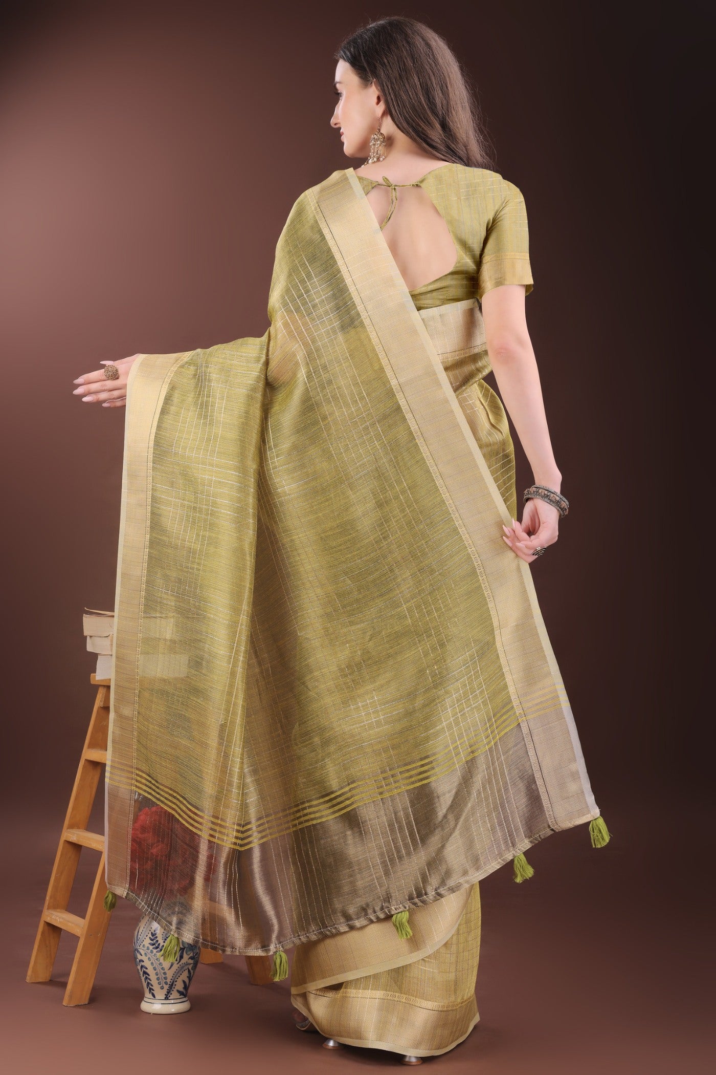 Buy MySilkLove Mehendi Green Woven Organza Saree Online