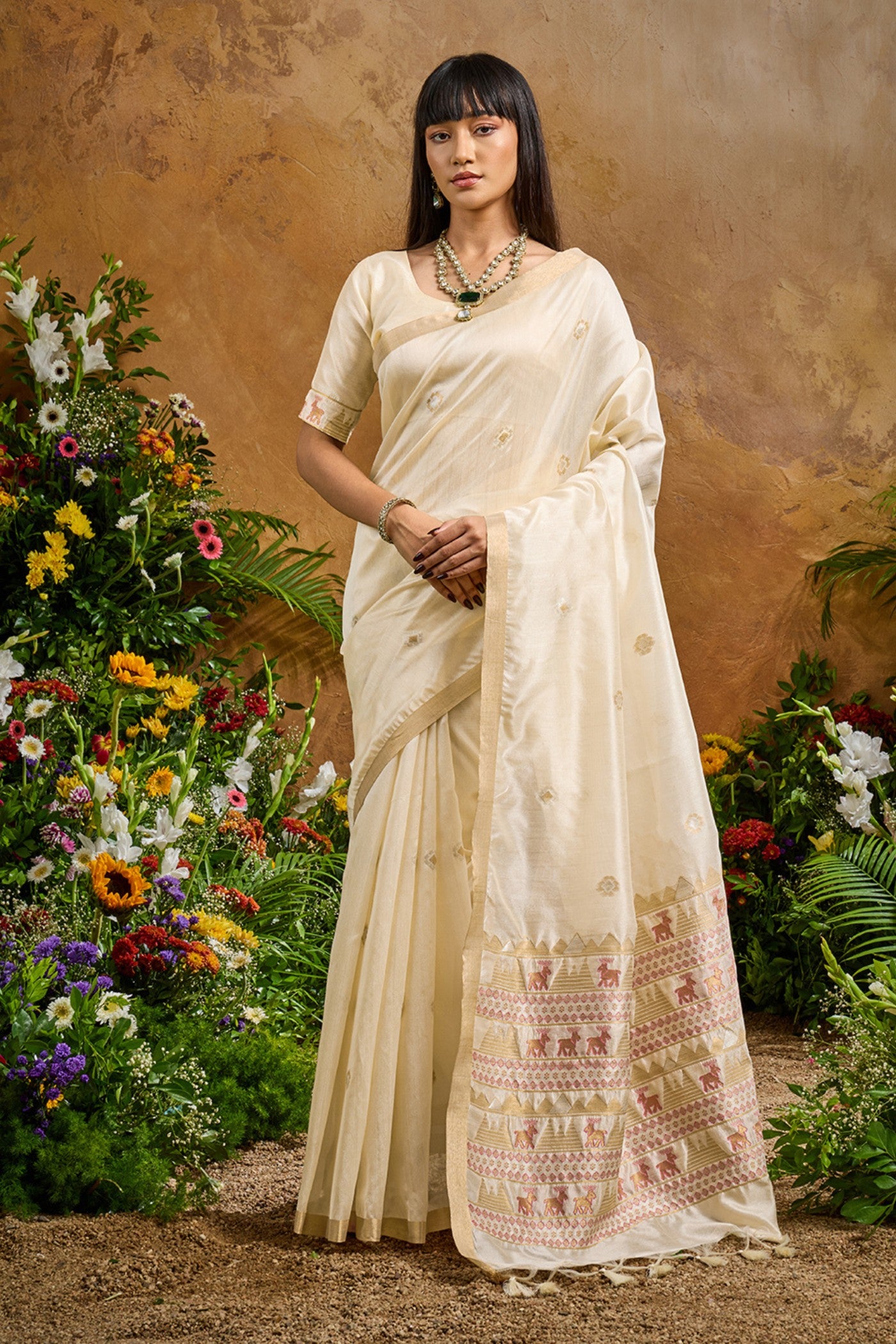Buy MySilkLove Pearl White Tussar Handloom Silk Saree Online