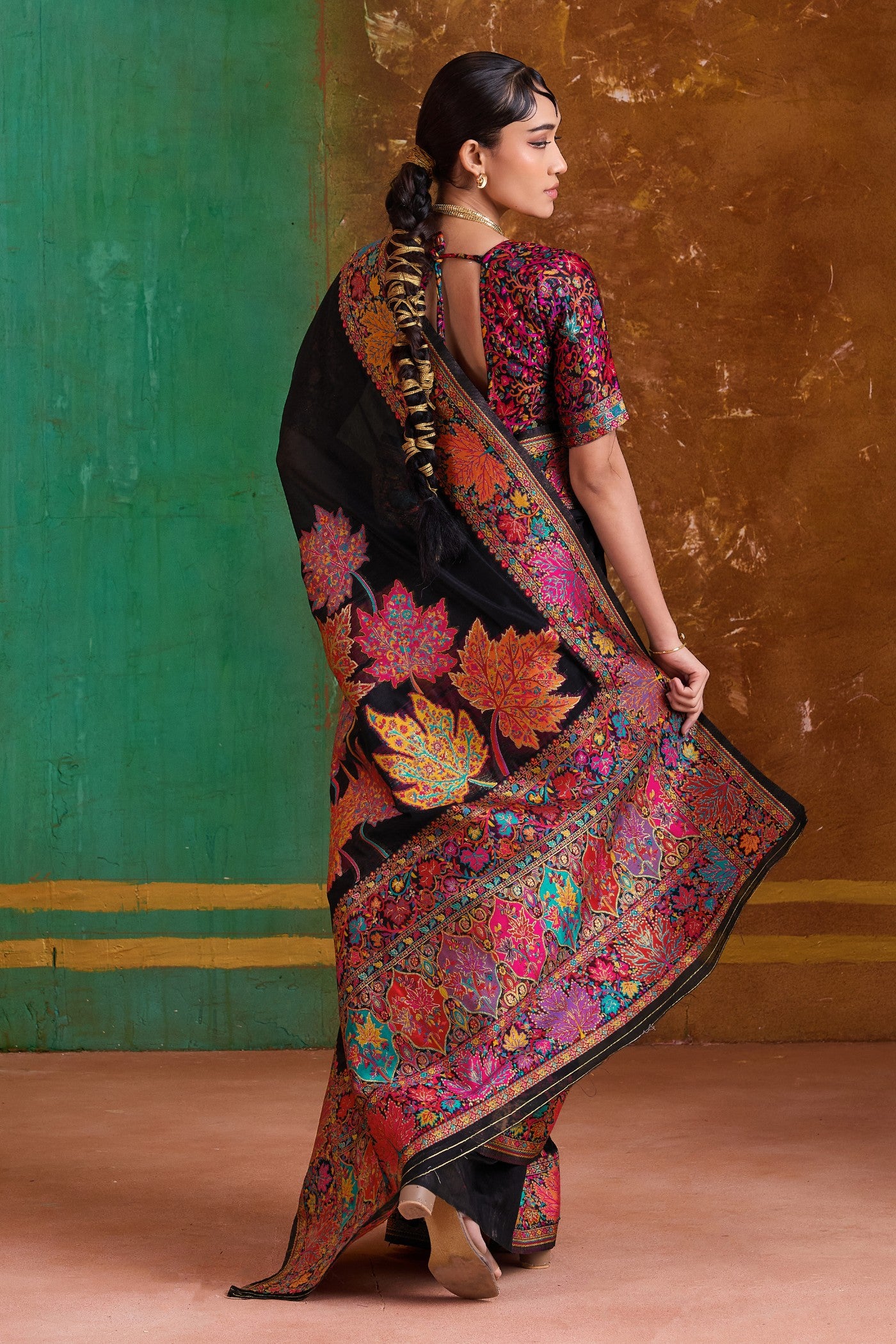 Buy MySilkLove Dusky Black Kashmiri Handloom Jamewar Saree Online