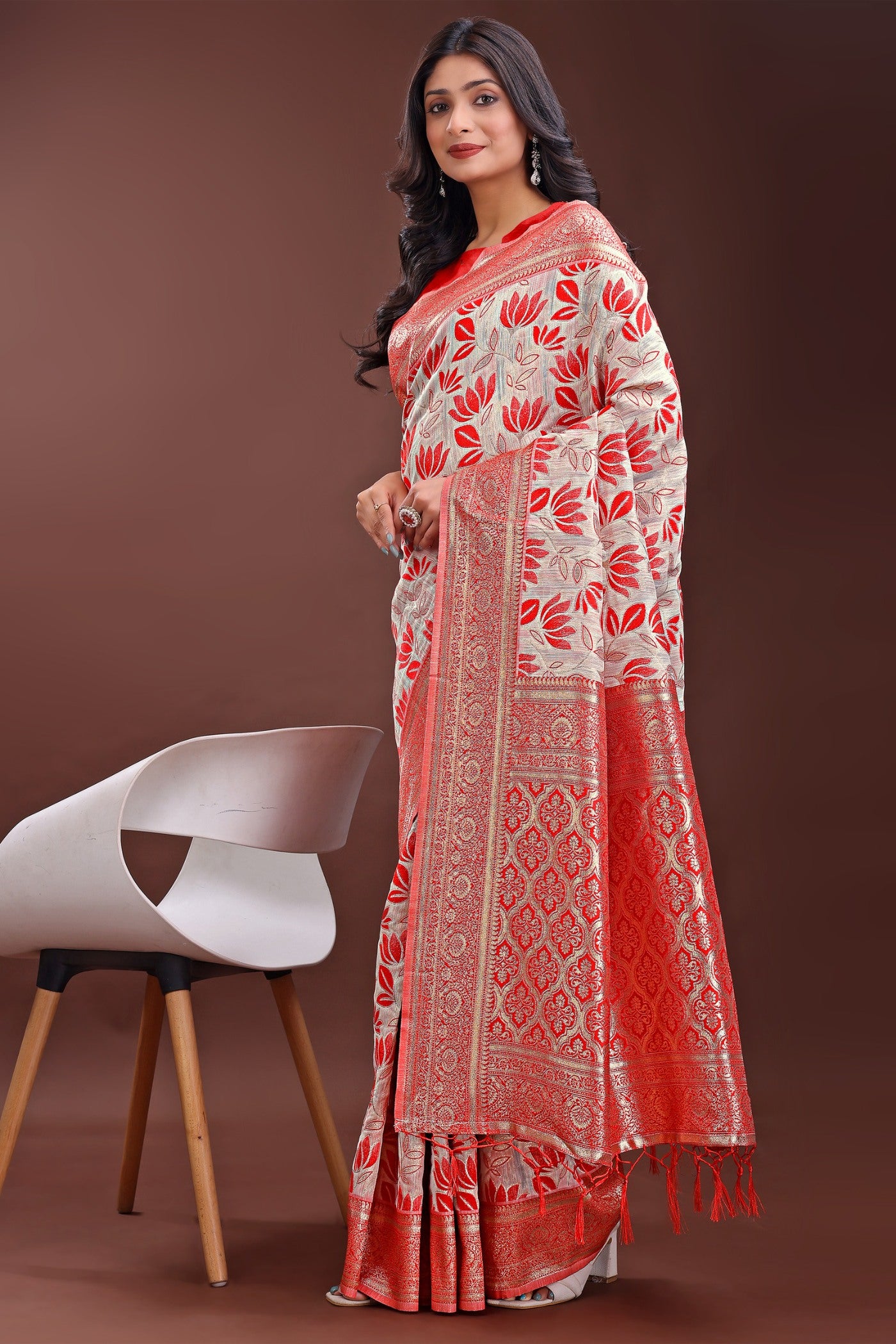 Buy MySilkLove Punch Red Linen Cotton Saree Online