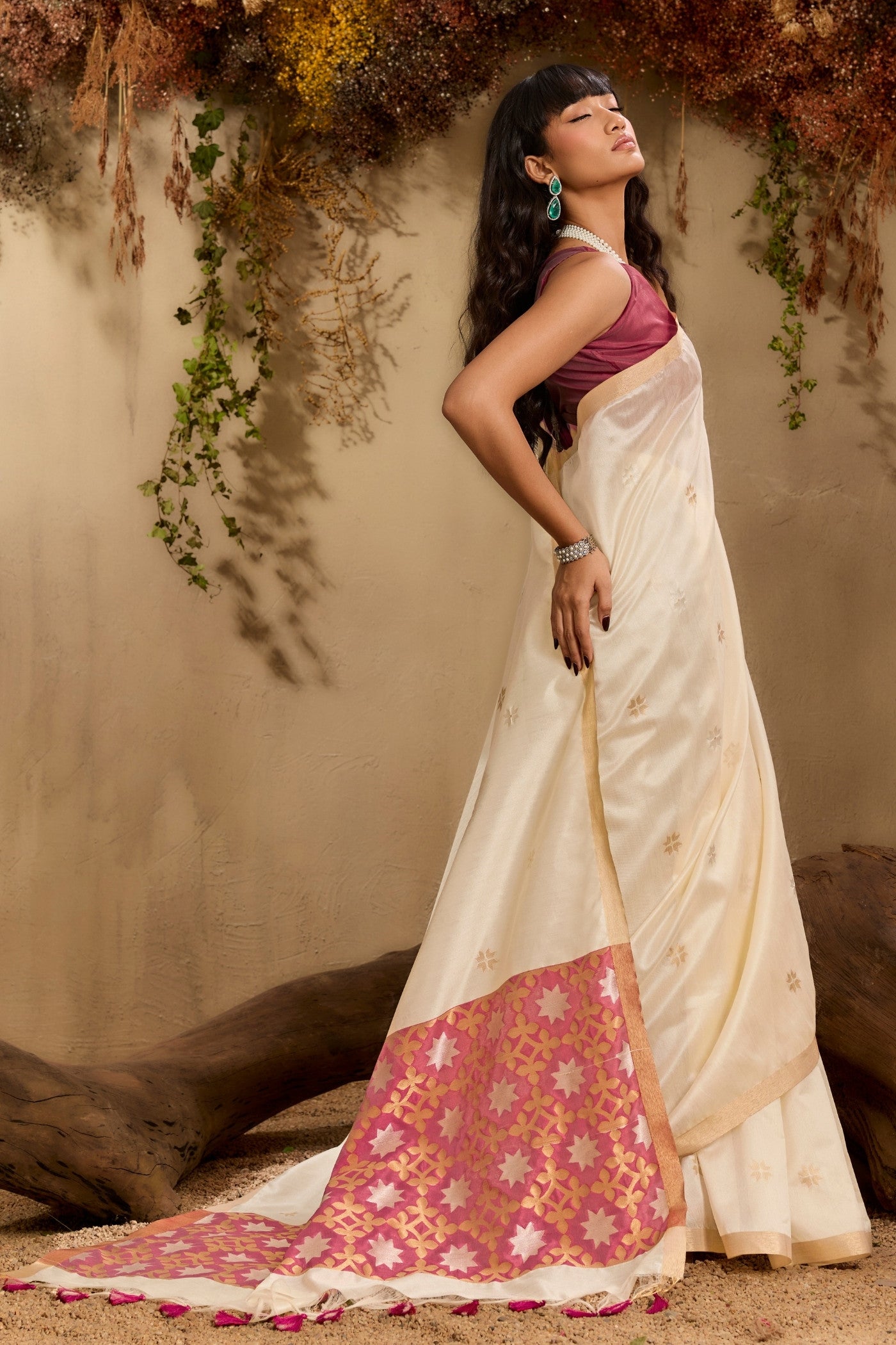 Buy MySilkLove Titan White Tussar Handloom Silk Saree Online