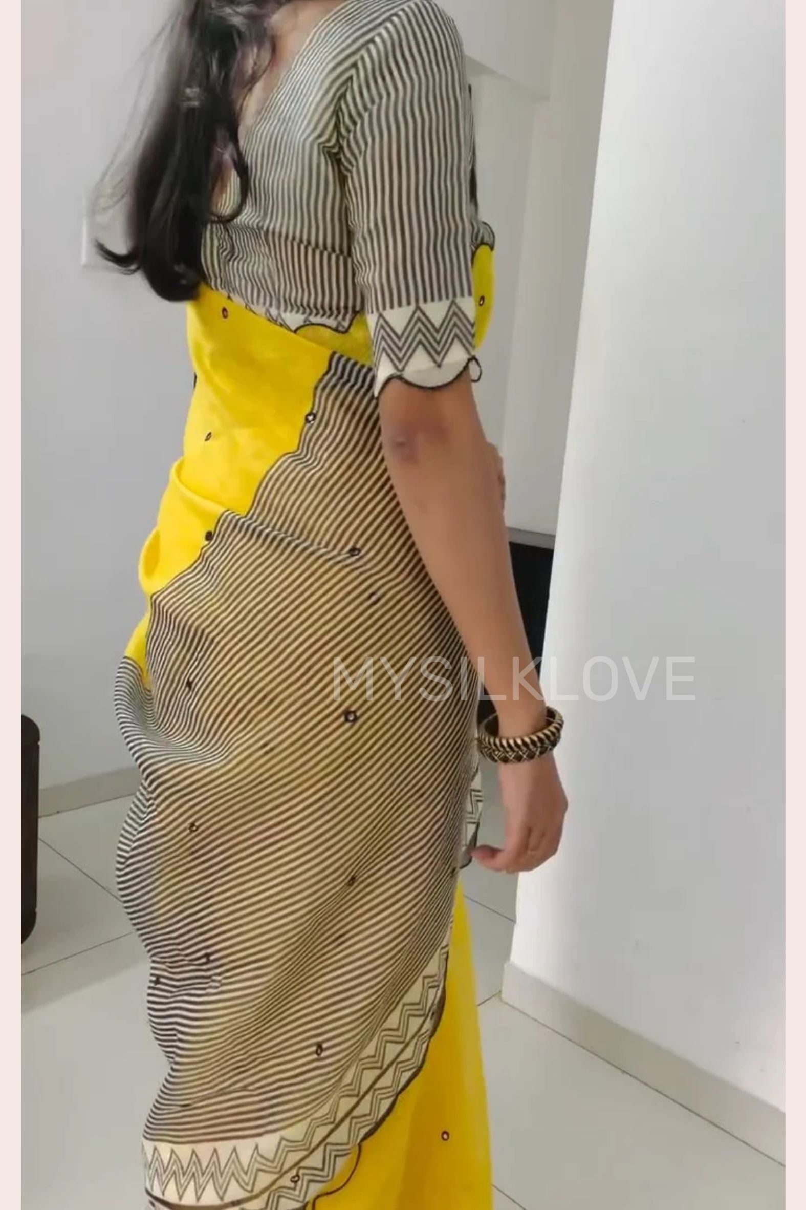 Buy MySilkLove Rustic Yellow Linen Cotton Digital Printed Saree Online